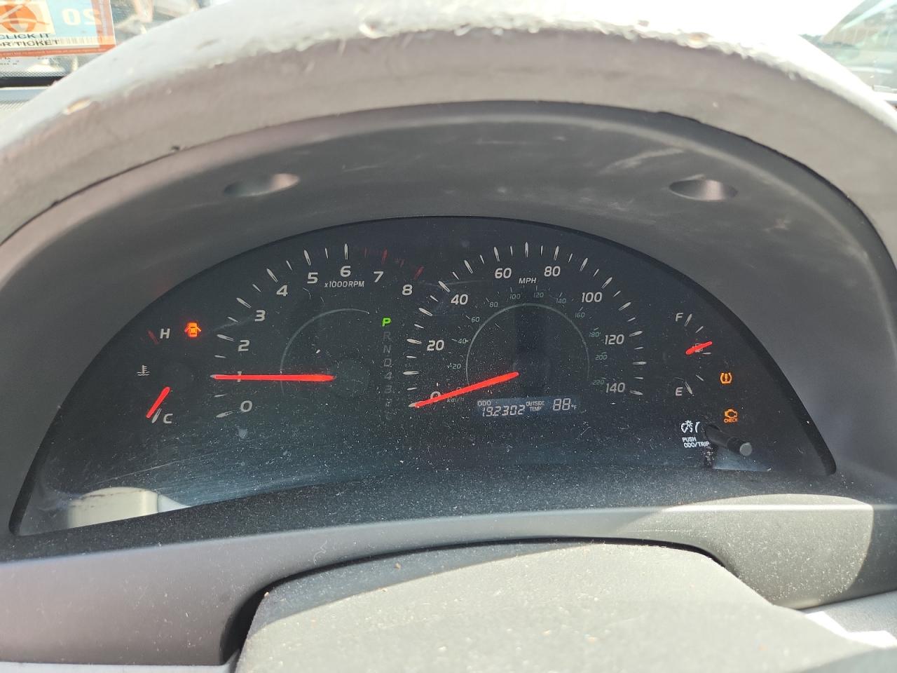 2008 Toyota Camry Le Silver vin: 4T1BE46K28U239317