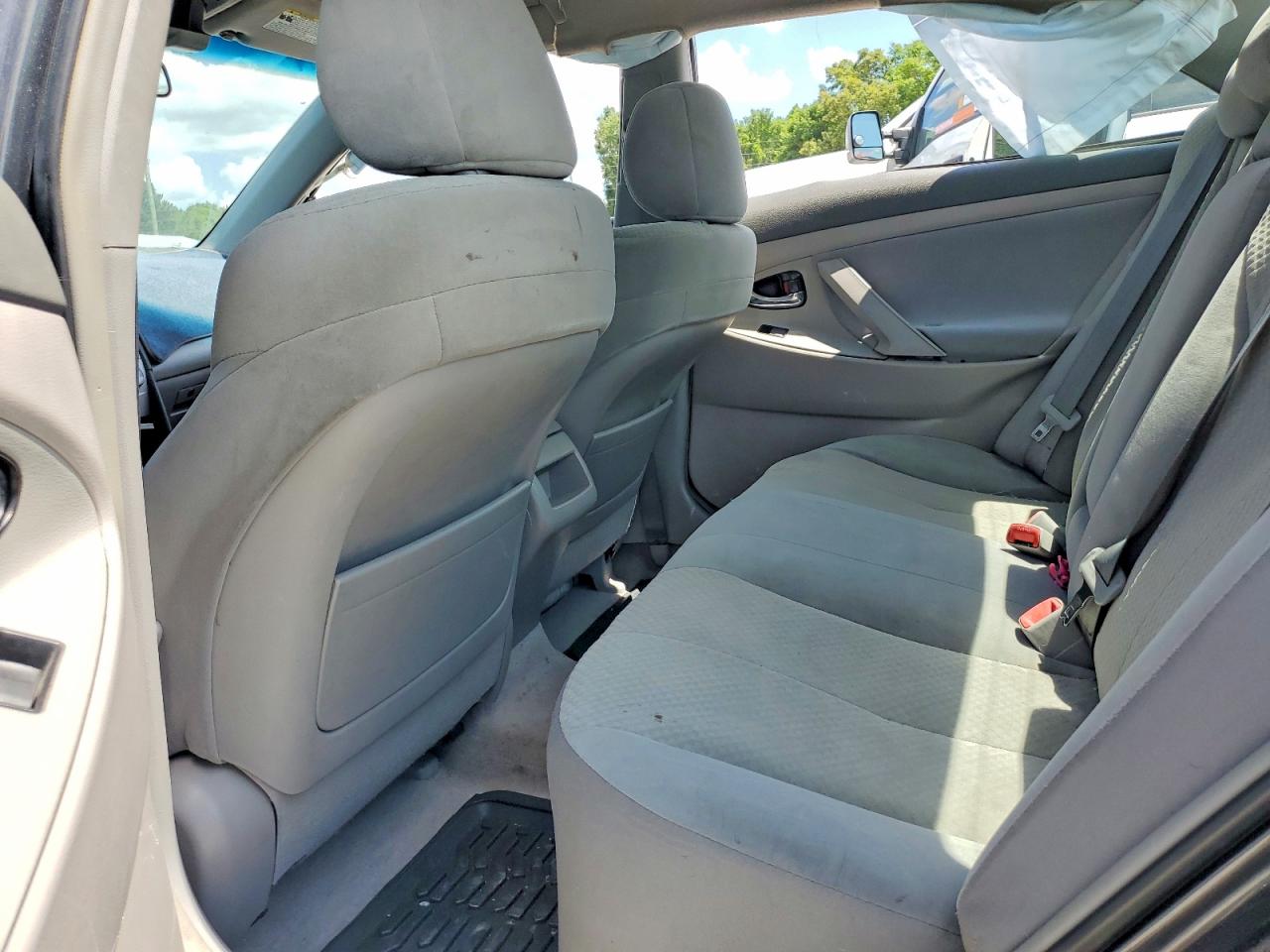 2008 Toyota Camry Le Gray vin: 4T1BE46K28U249121