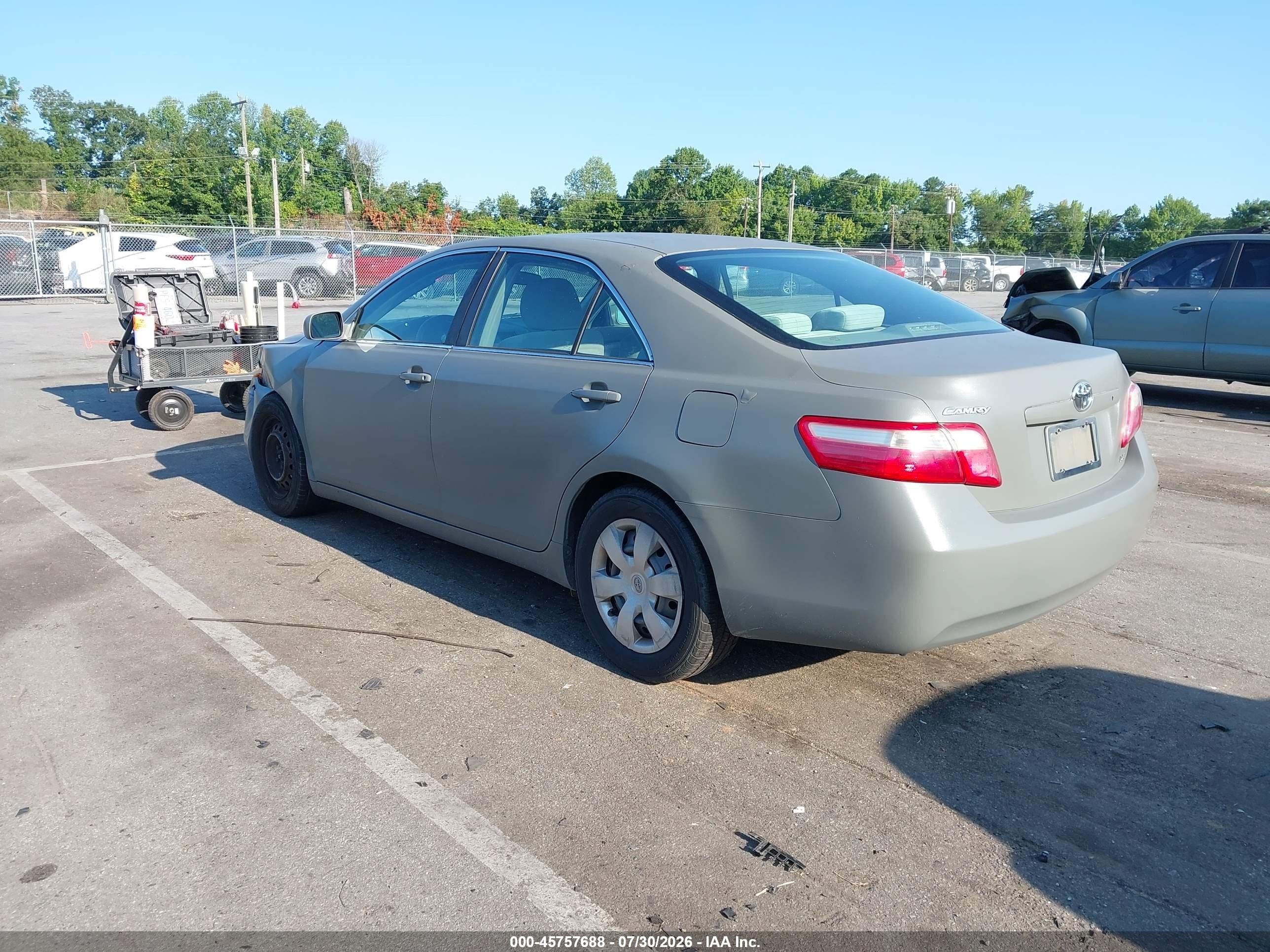 2008 Toyota Camry Le Серый vin: 4T1BE46K28U256277