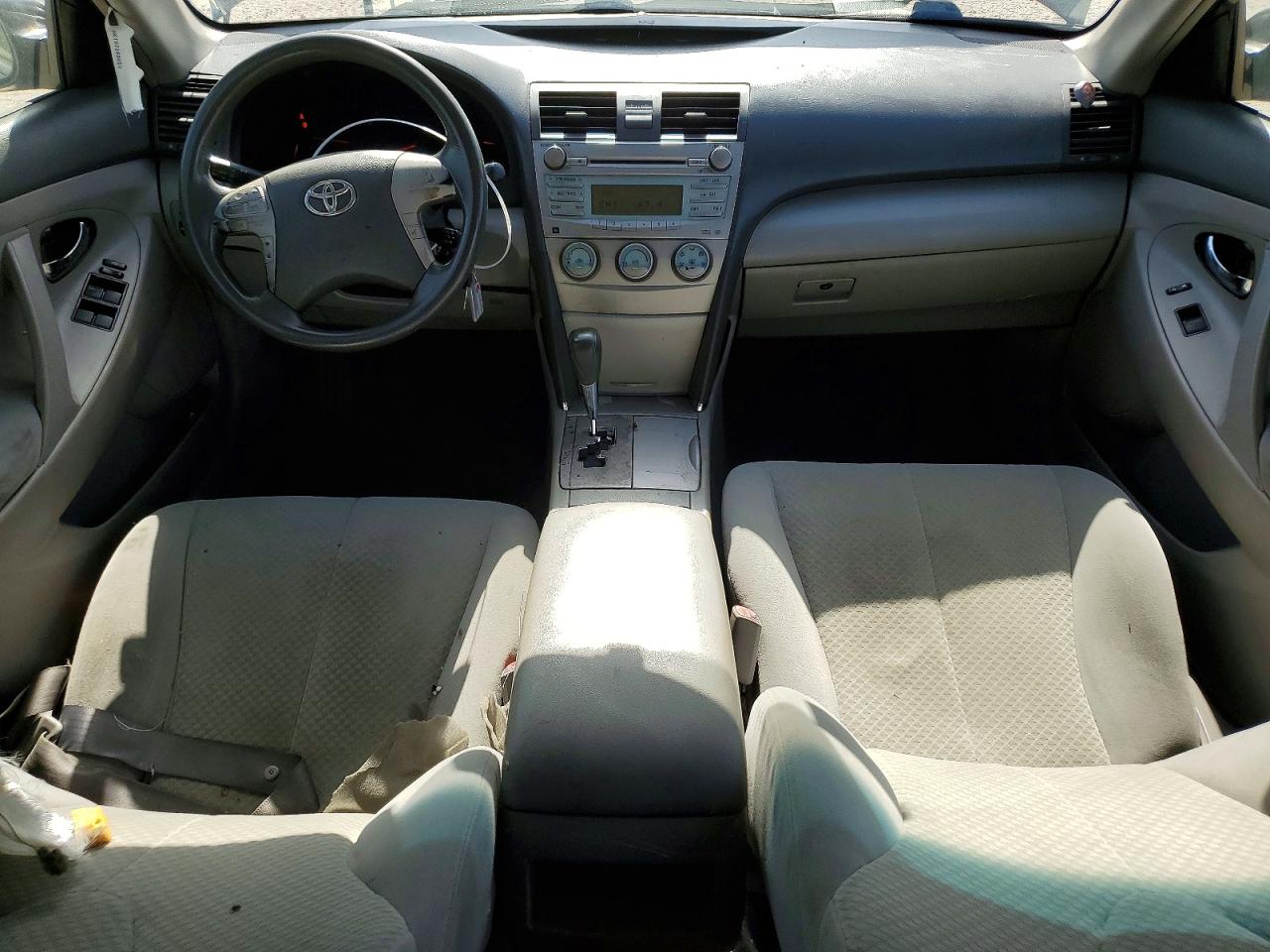 2008 Toyota Camry Le Gray vin: 4T1BE46K28U759193