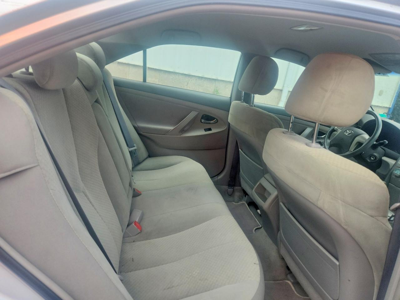 2008 Toyota Camry Base Silver vin: 4T1BE46K28U777418