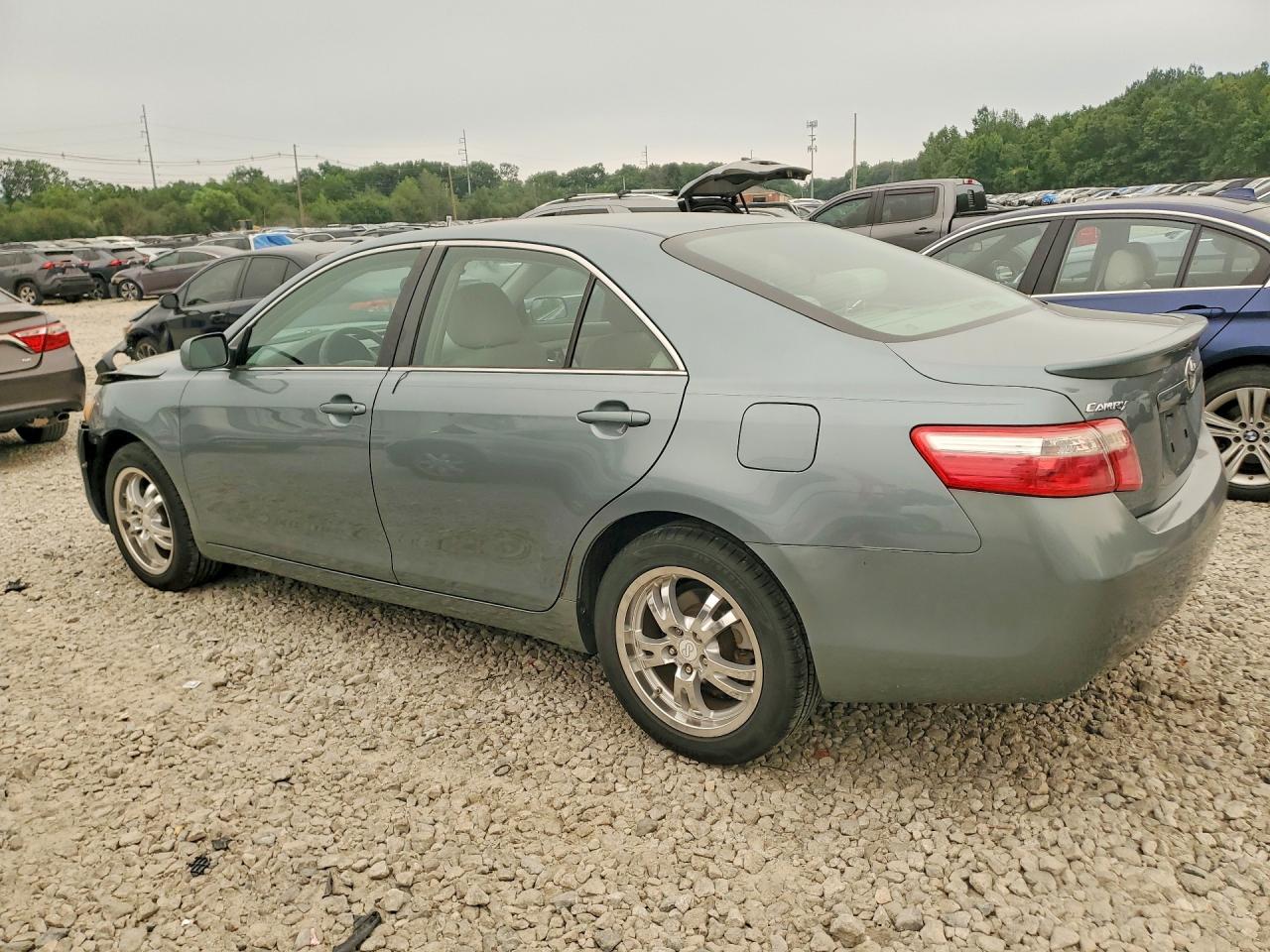 2008 Toyota Camry Le Green vin: 4T1BE46K28U781775