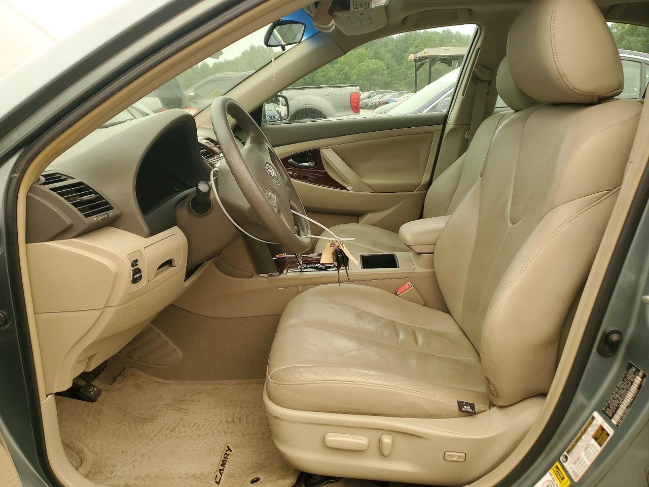 2008 Toyota Camry Le Green vin: 4T1BE46K28U781775