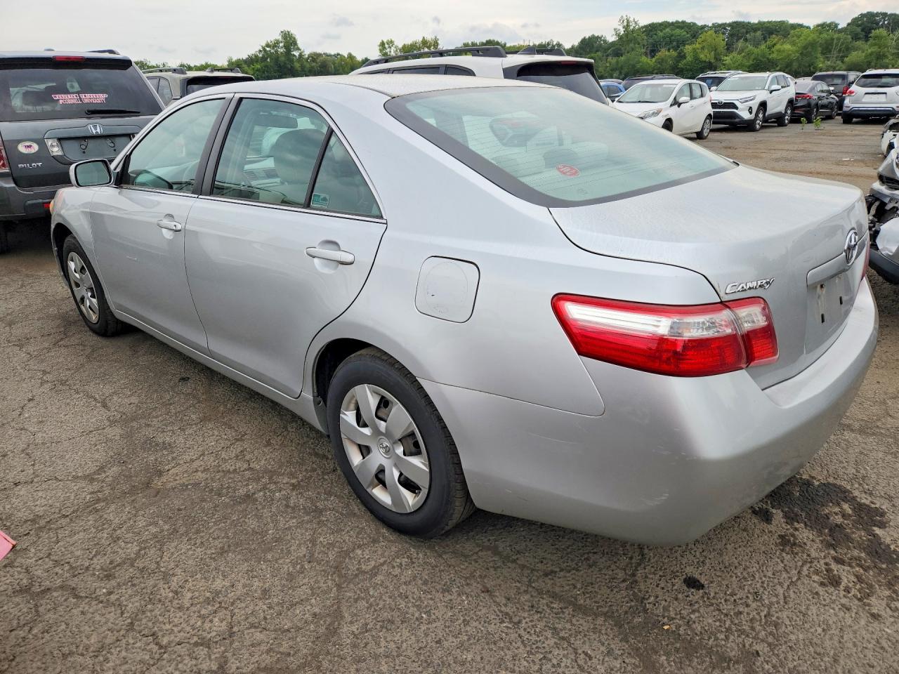 2009 Toyota Camry Le Silver vin: 4T1BE46K29U264025