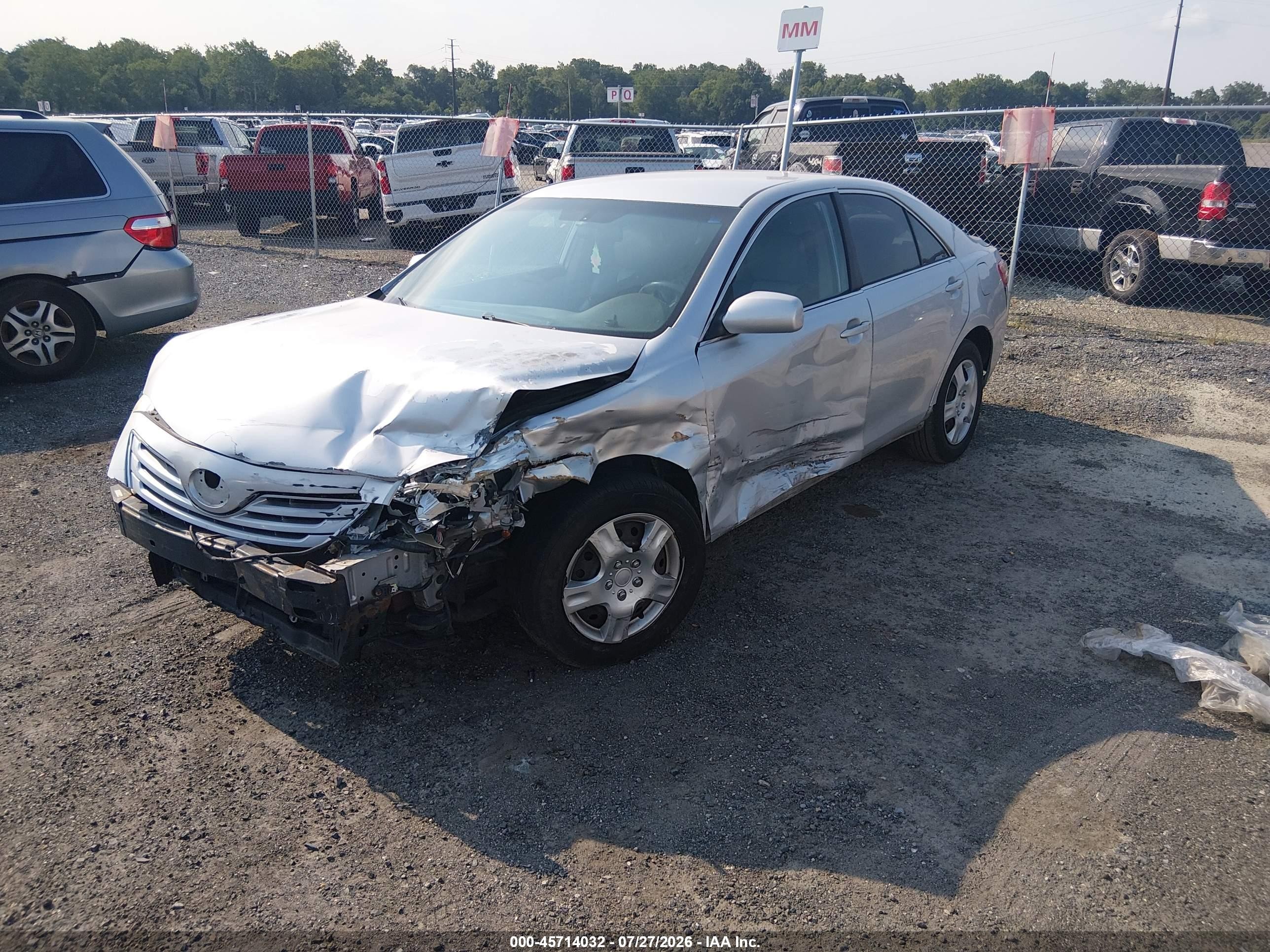 2009 Toyota Camry Le Silver vin: 4T1BE46K29U271749