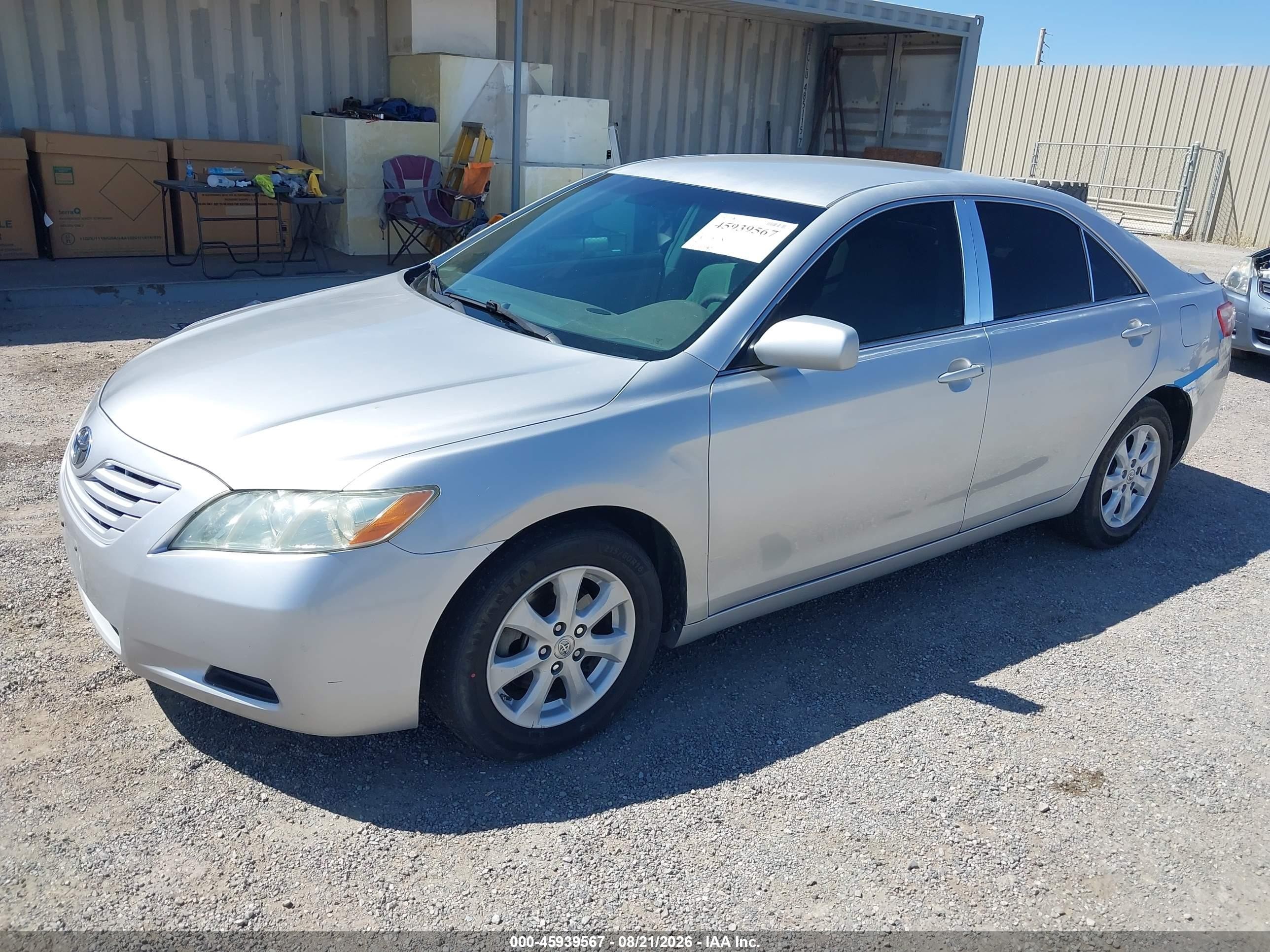 2009 Toyota Camry Le Silver vin: 4T1BE46K29U282945