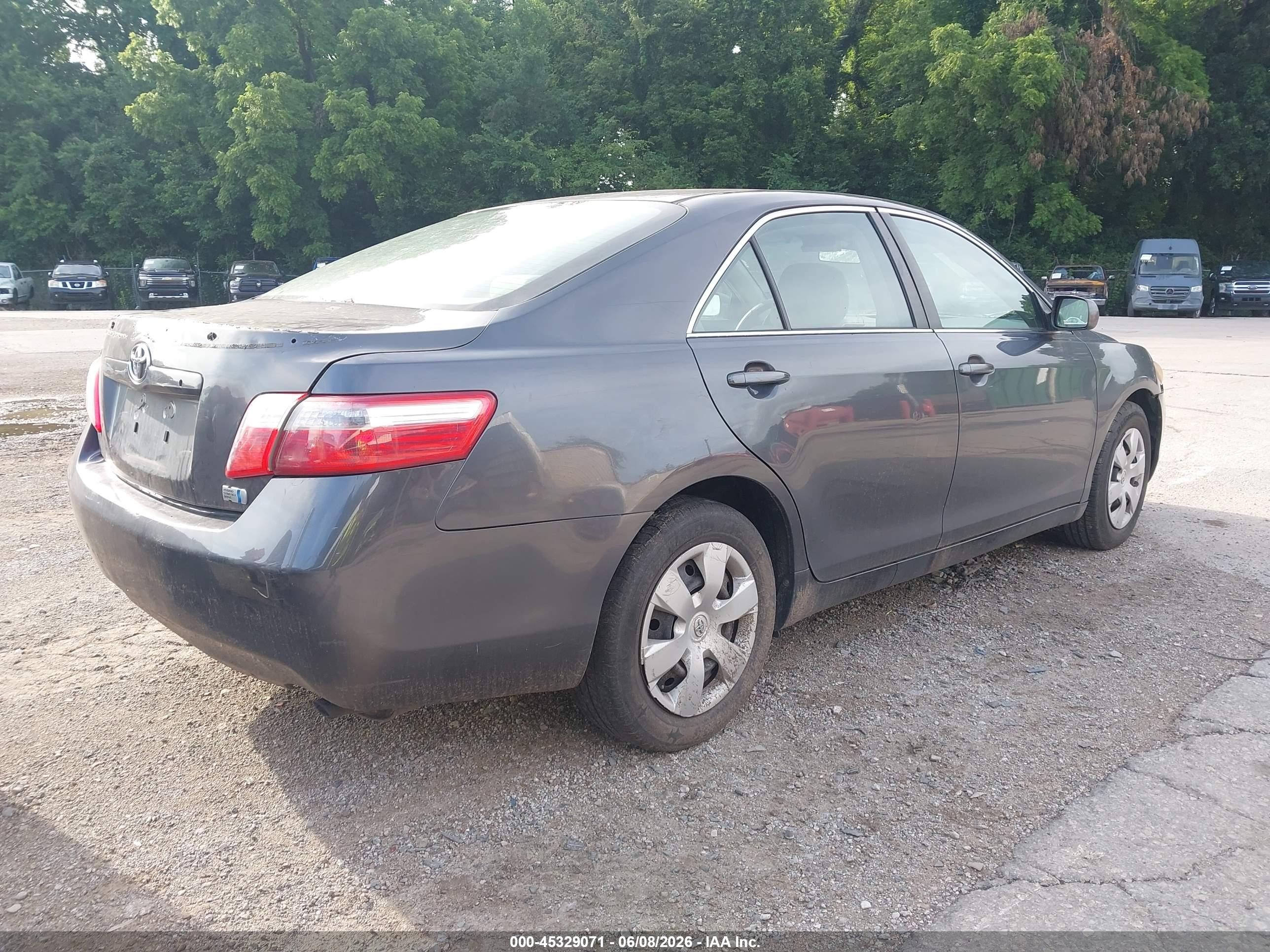 2009 Toyota Camry Le Gray vin: 4T1BE46K29U311411