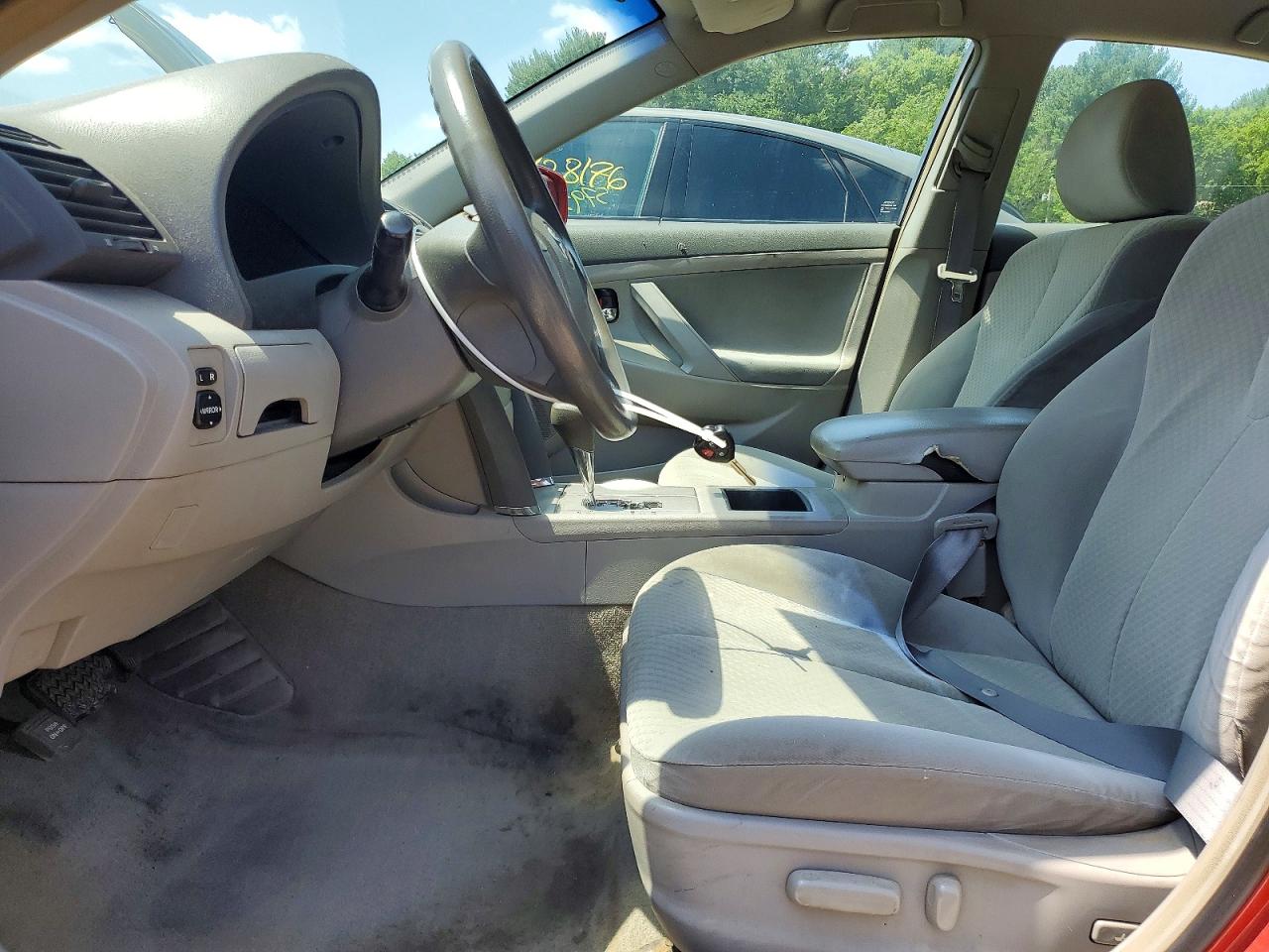 2009 Toyota Camry Le Red vin: 4T1BE46K29U330508