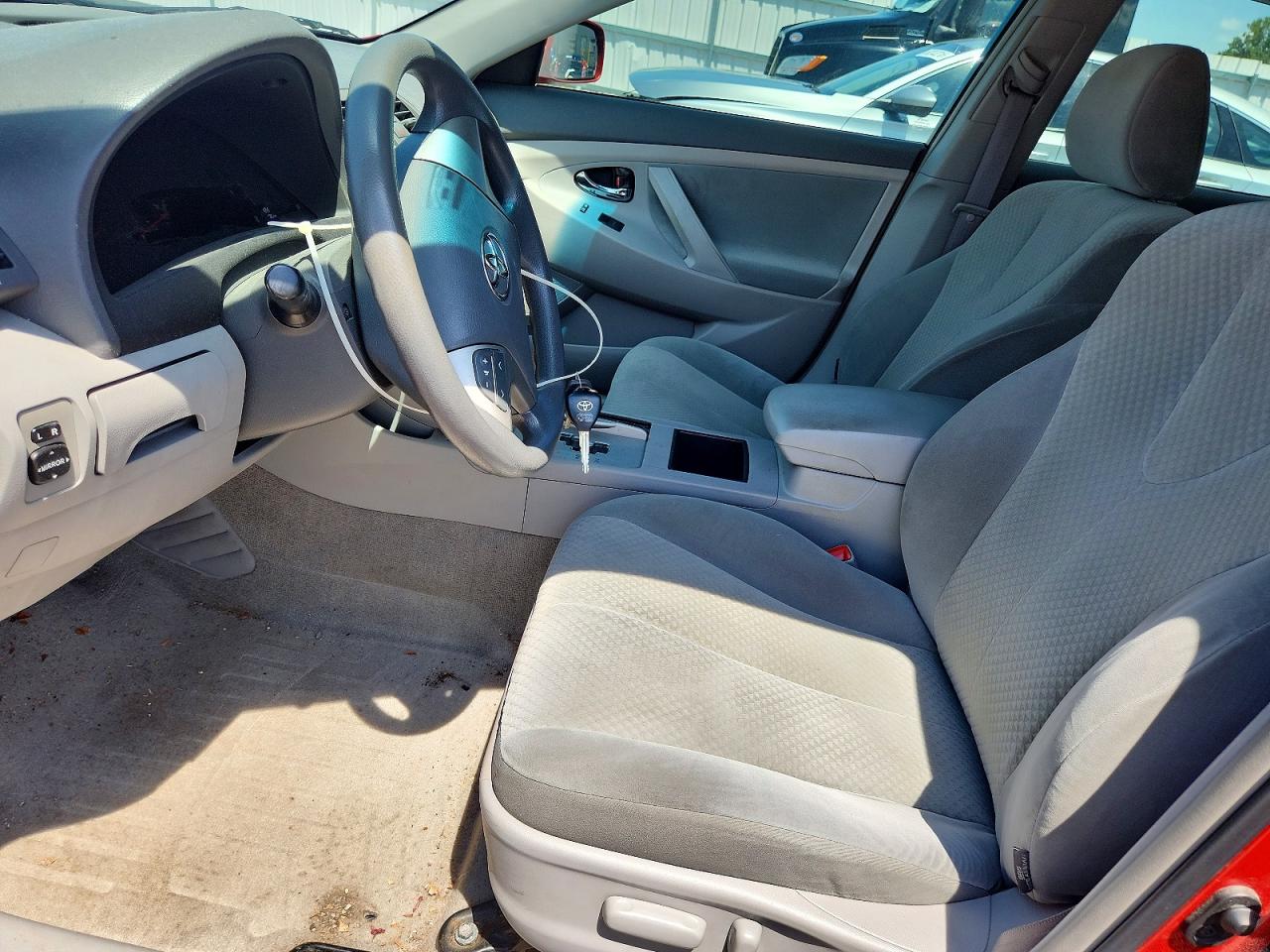 2009 Toyota Camry Le Red vin: 4T1BE46K29U347681