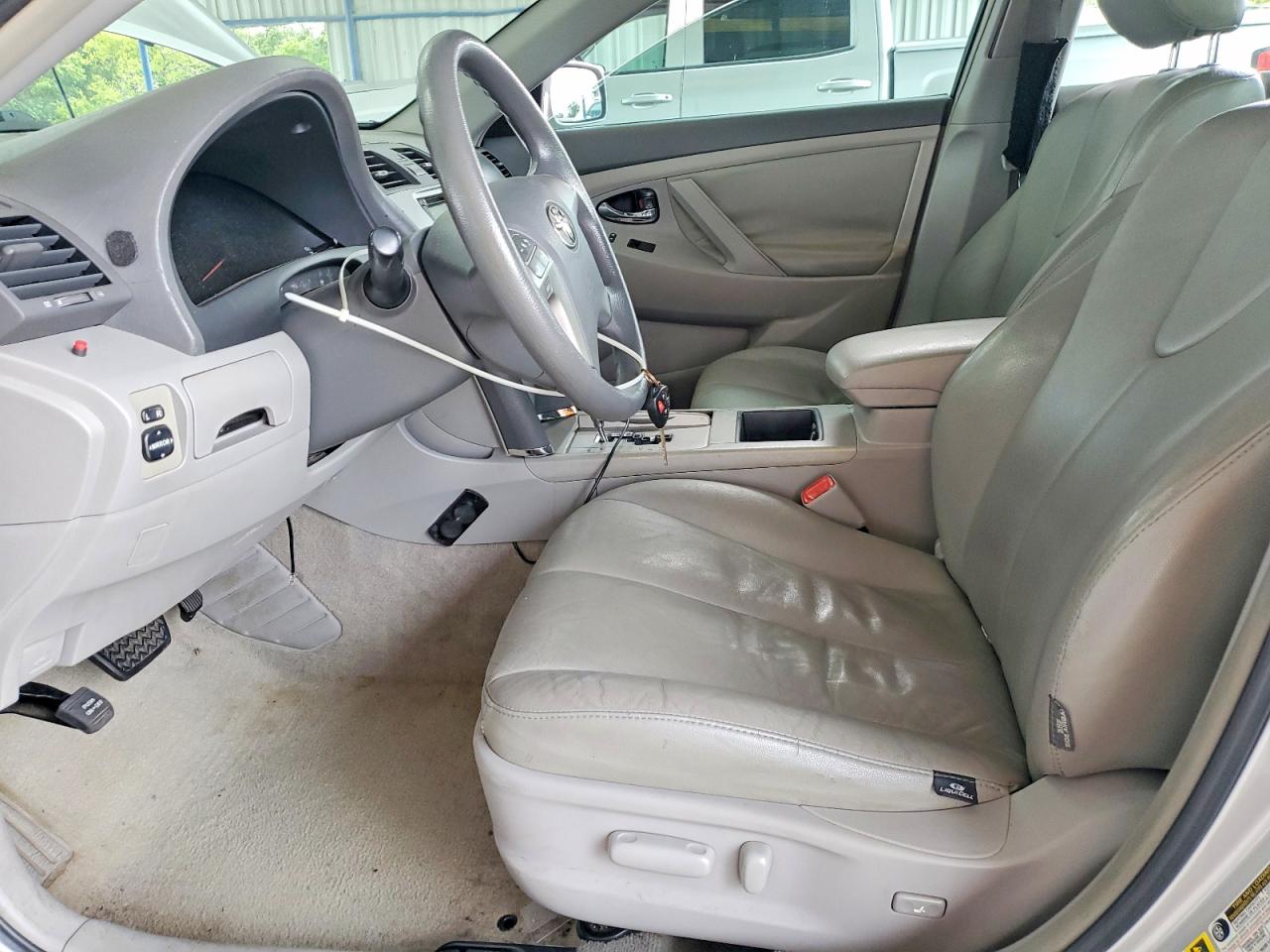2009 Toyota Camry Le Silver vin: 4T1BE46K29U347745