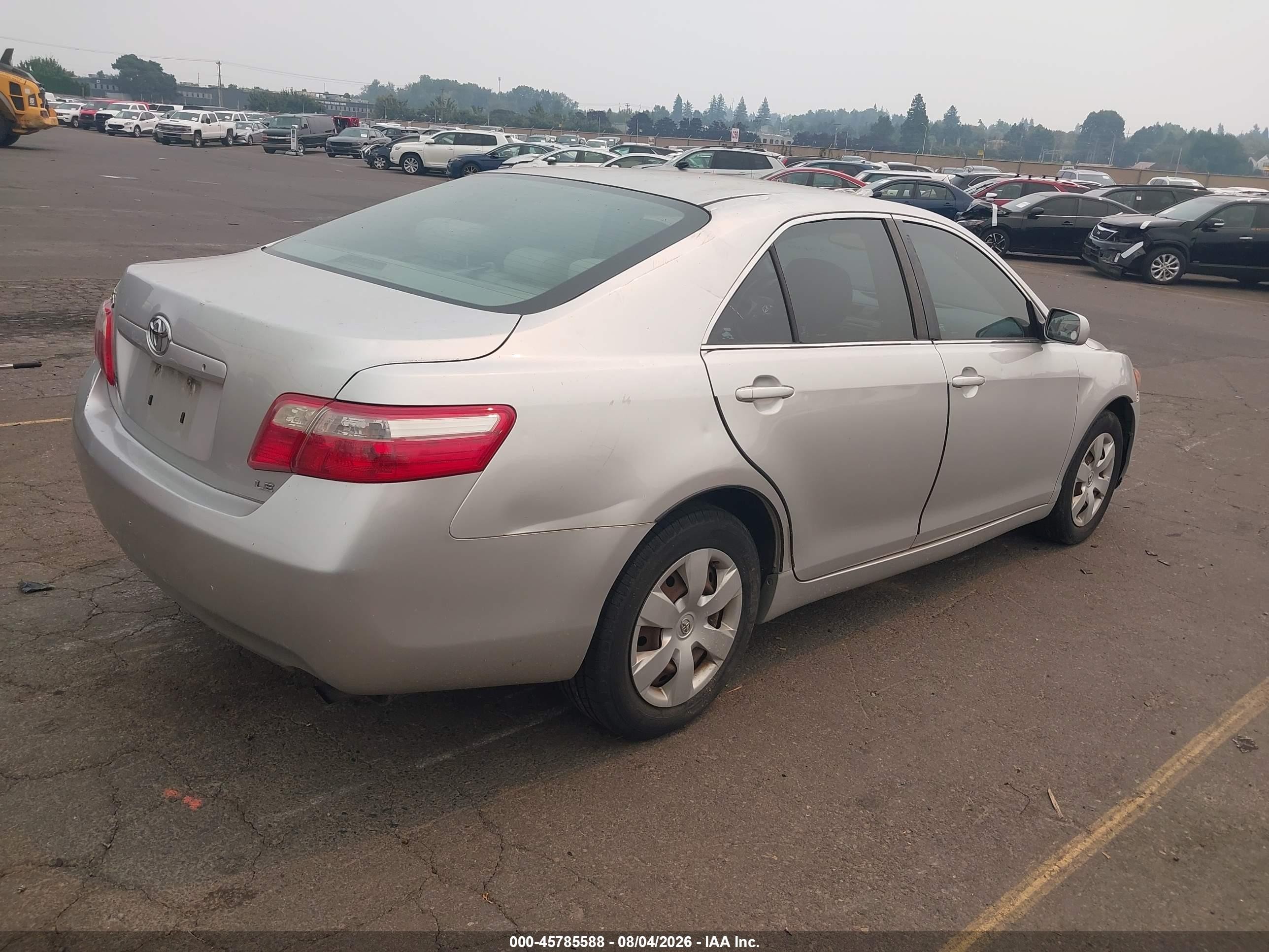 2009 Toyota Camry Le Silver vin: 4T1BE46K29U353593