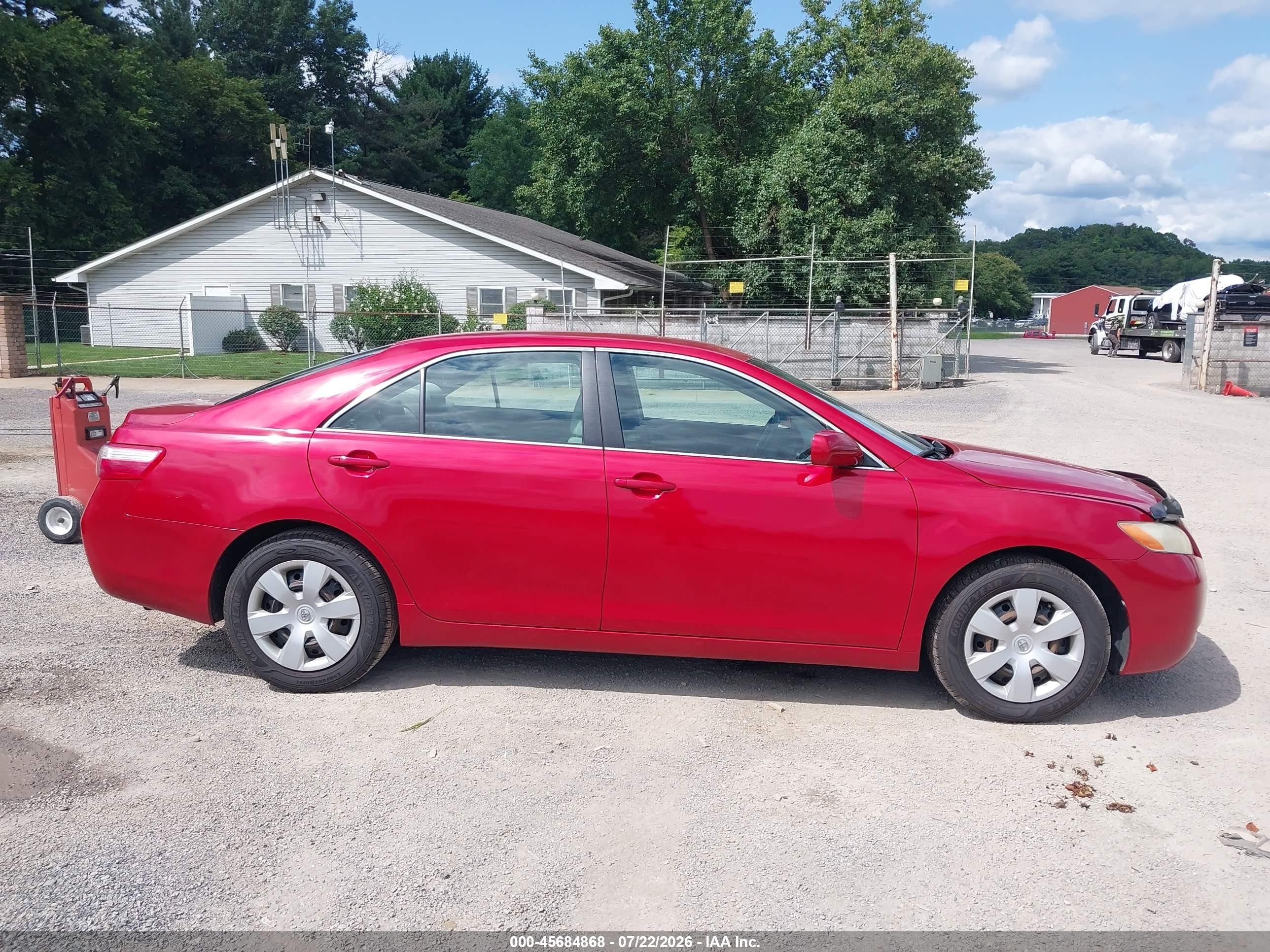 2009 Toyota Camry Le Red vin: 4T1BE46K29U378509
