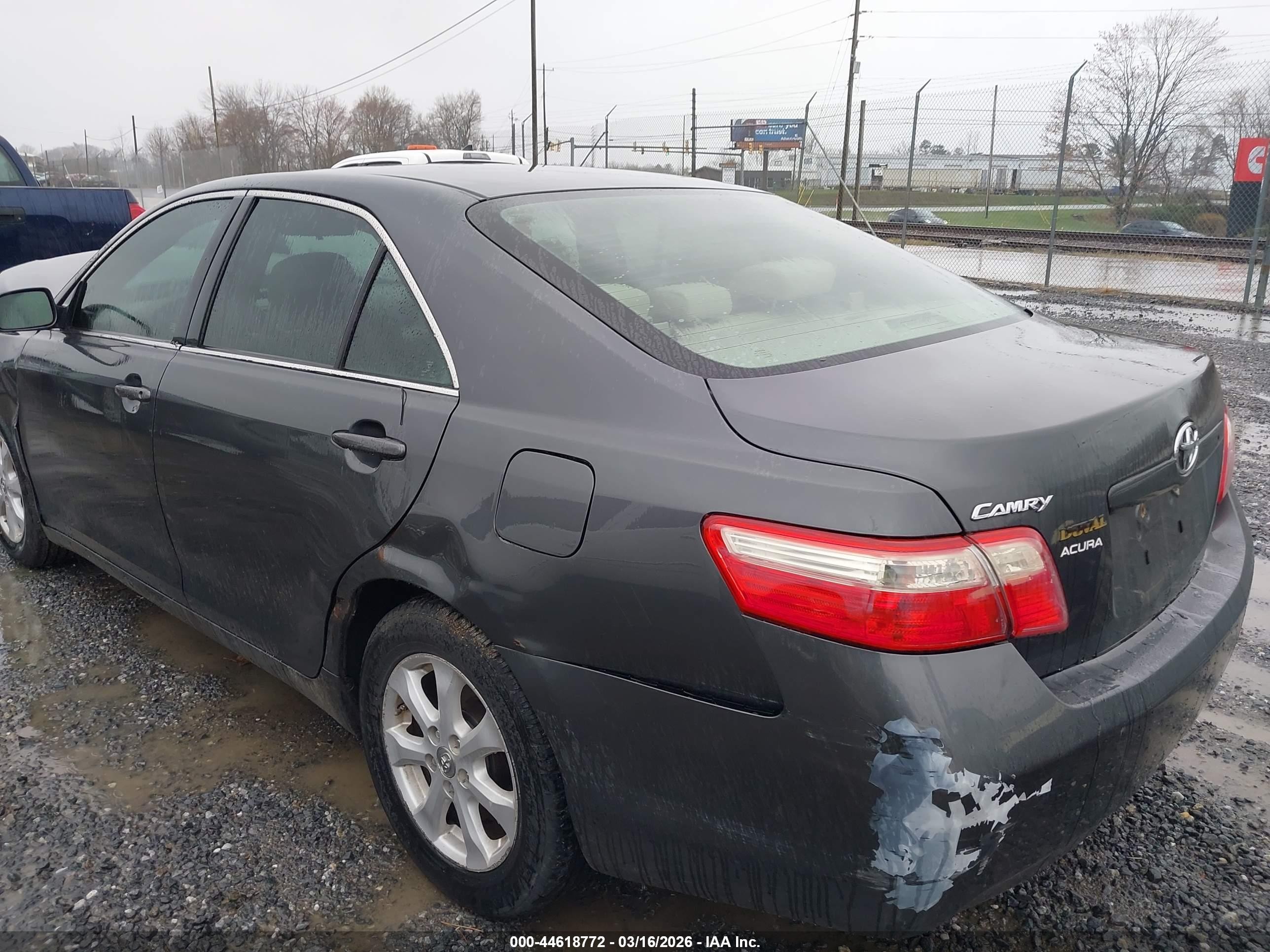 2009 Toyota Camry Le Gray vin: 4T1BE46K29U380163