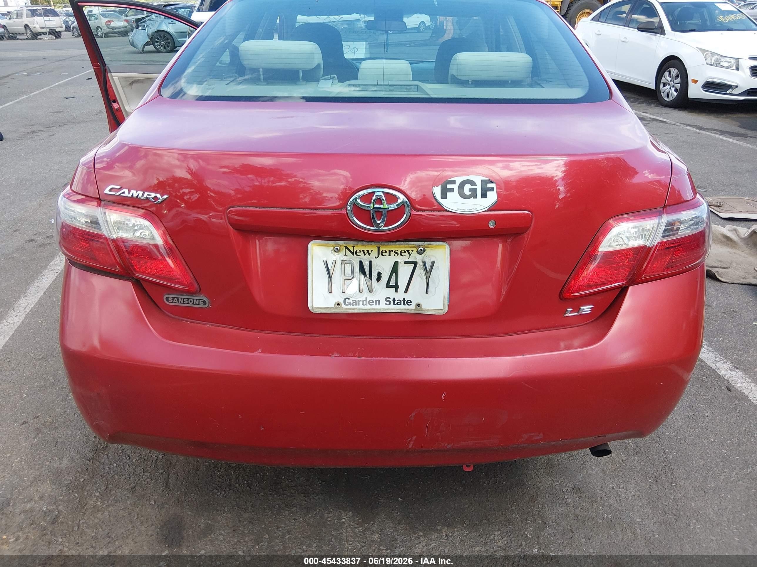 2009 Toyota Camry Le Red vin: 4T1BE46K29U392118