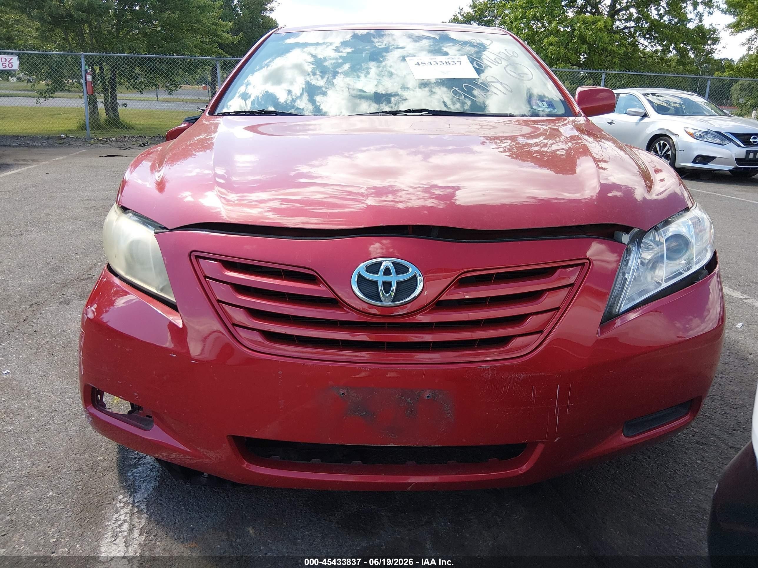 2009 Toyota Camry Le Red vin: 4T1BE46K29U392118