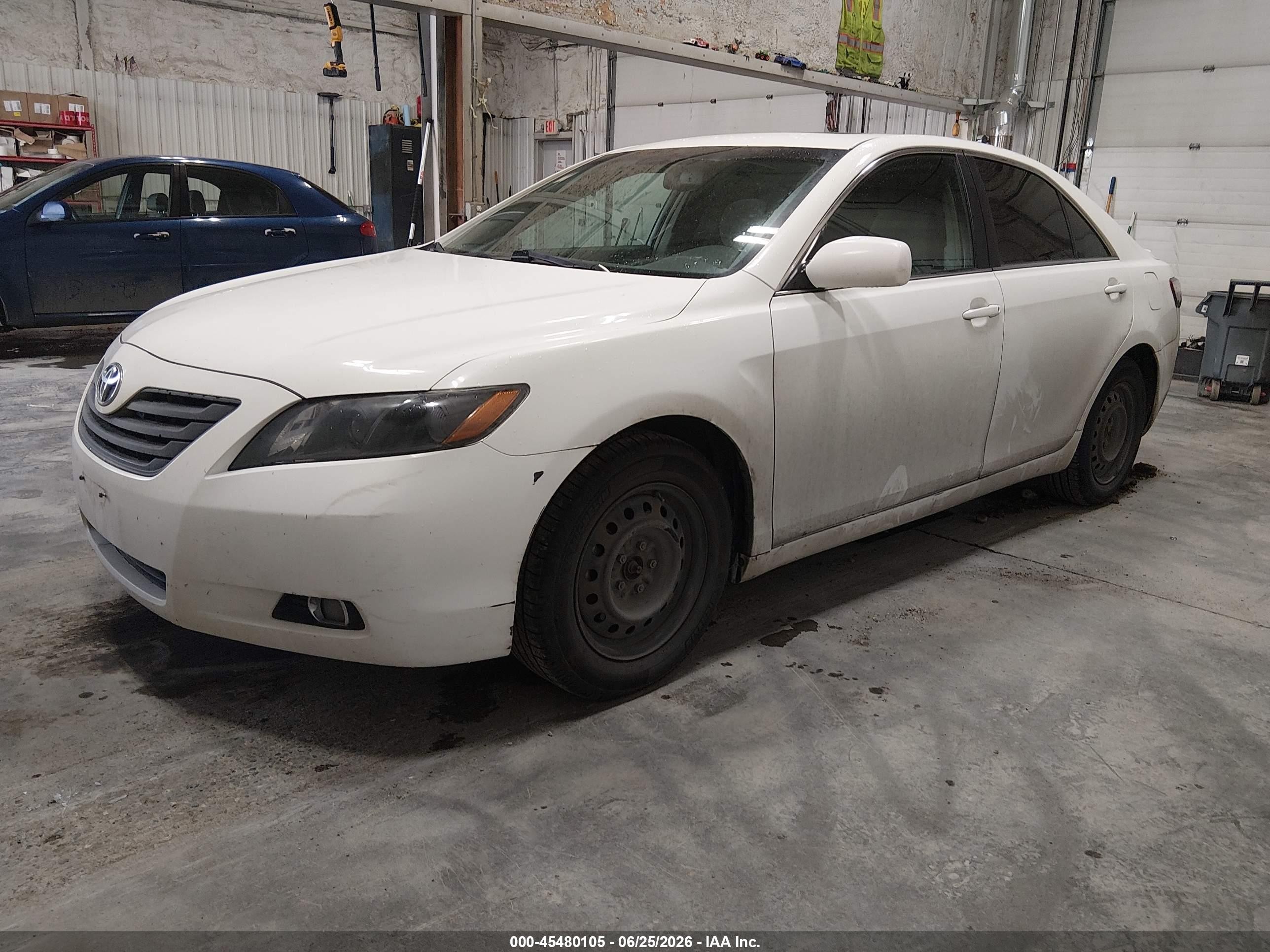 2009 Toyota Camry Le White vin: 4T1BE46K29U811486