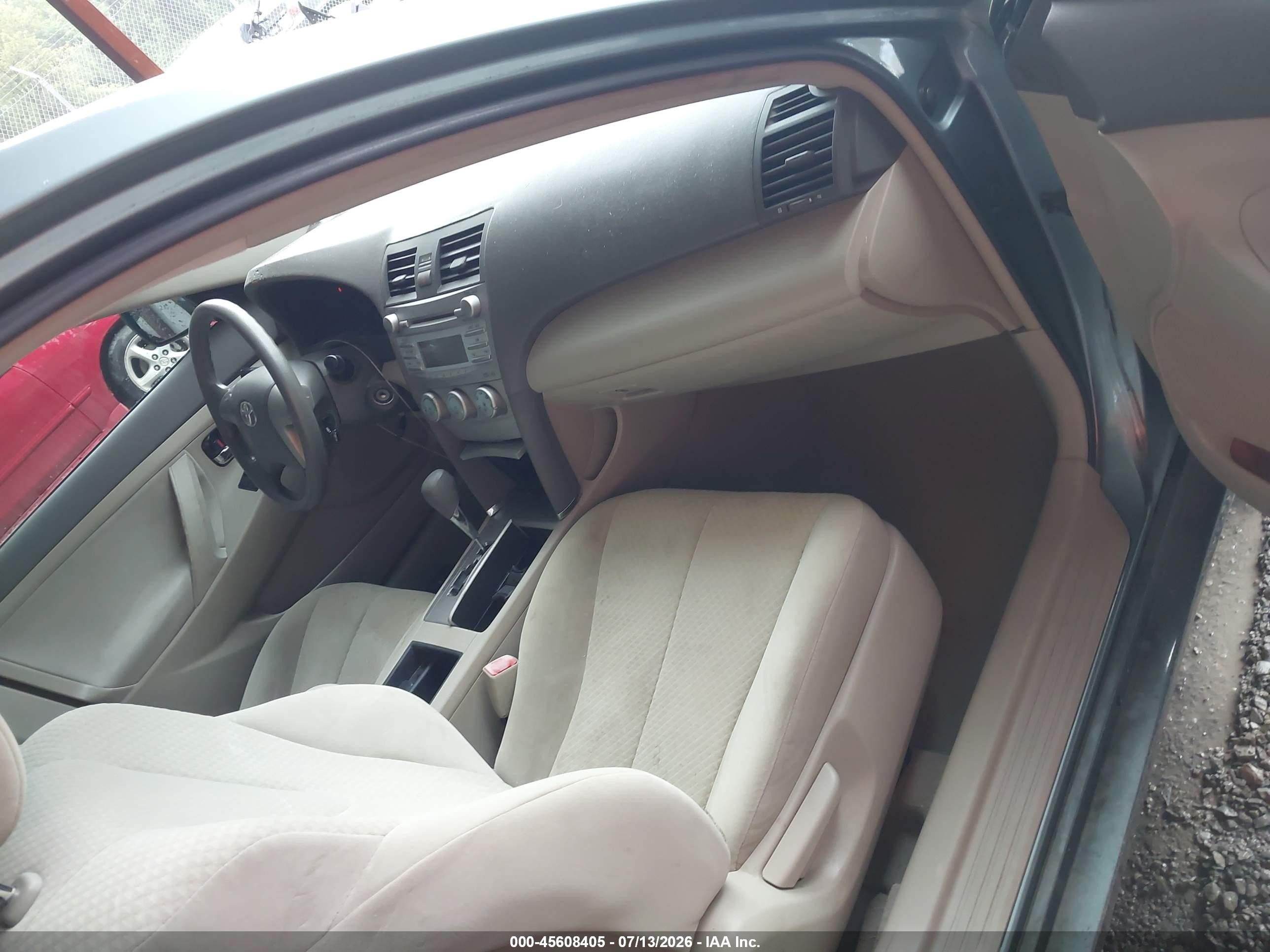2009 Toyota Camry Le Green vin: 4T1BE46K29U859473