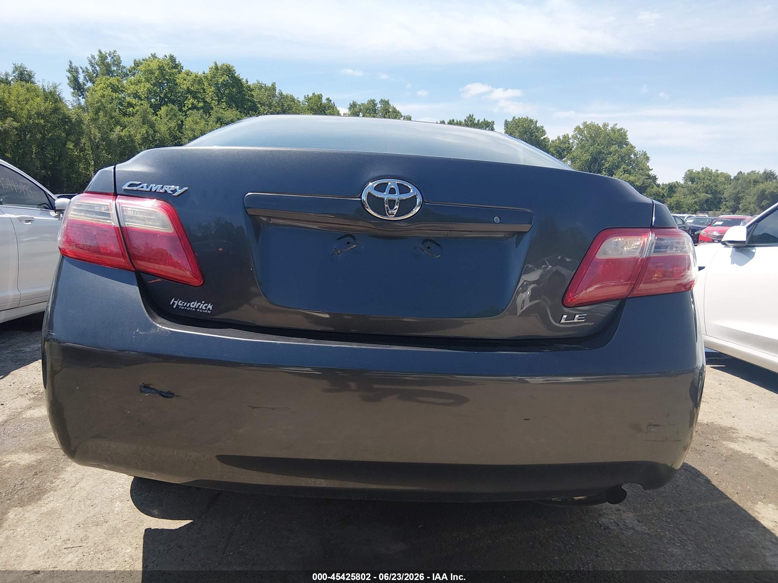 2009 Toyota Camry Le Gray vin: 4T1BE46K29U867265