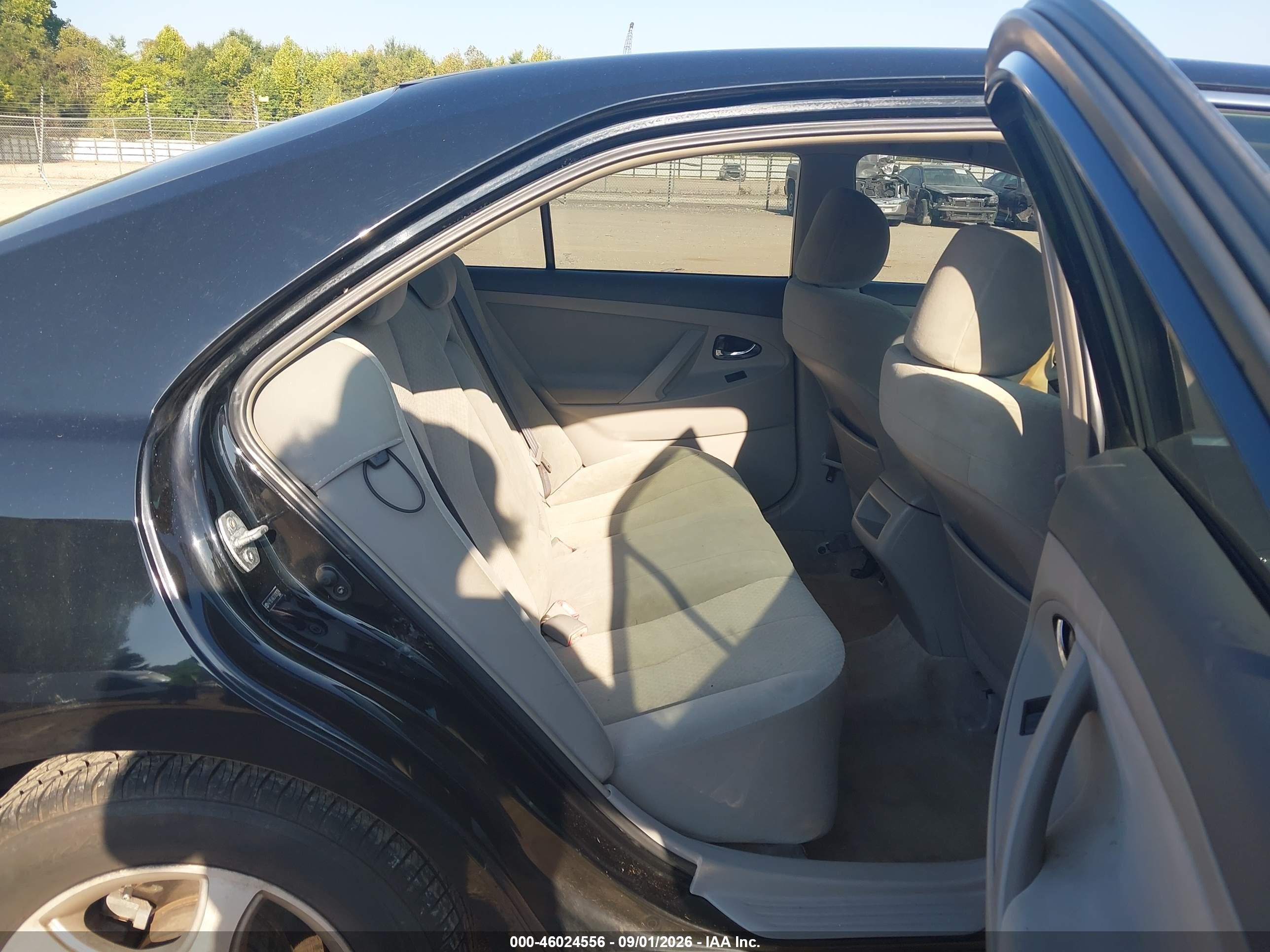 2007 Toyota Camry Le Черный vin: 4T1BE46K37U026374