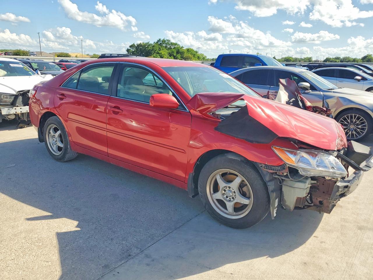 2007 Toyota Camry Le Red vin: 4T1BE46K37U067622