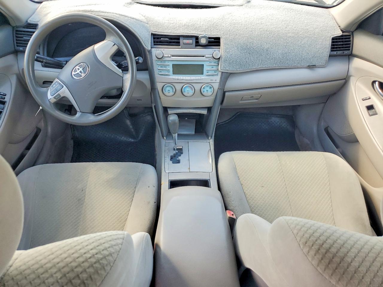 2007 Toyota Camry Le Red vin: 4T1BE46K37U067622