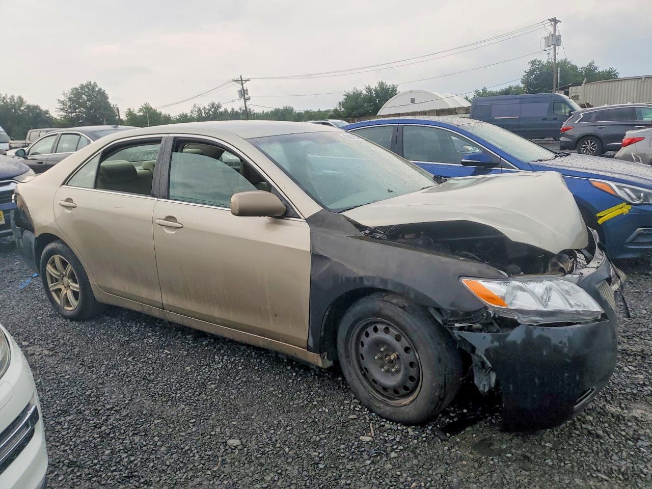 2007 Toyota Camry Le Желто-коричневый vin: 4T1BE46K37U103177