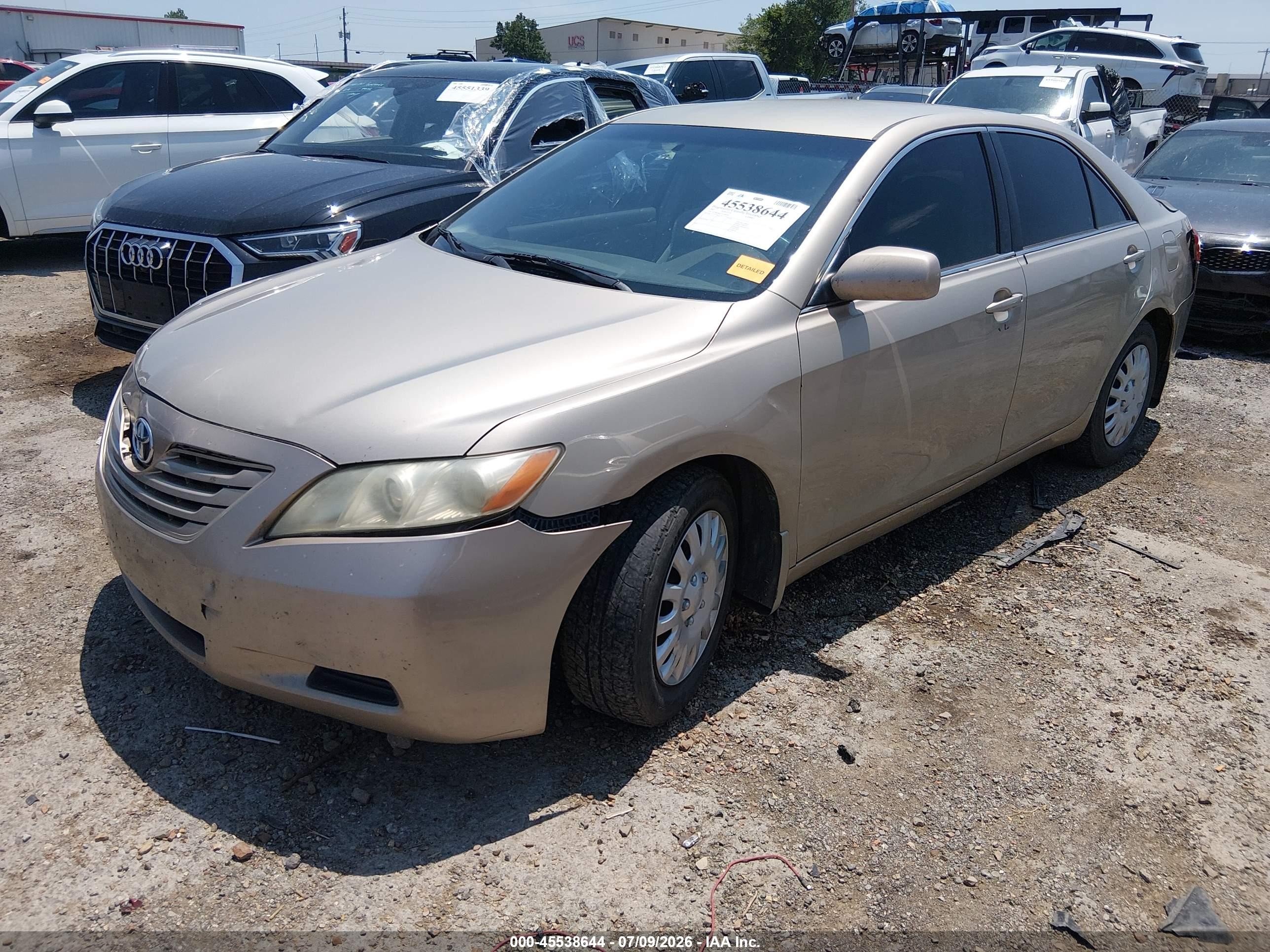 2007 Toyota Camry Le Золотой vin: 4T1BE46K37U108038