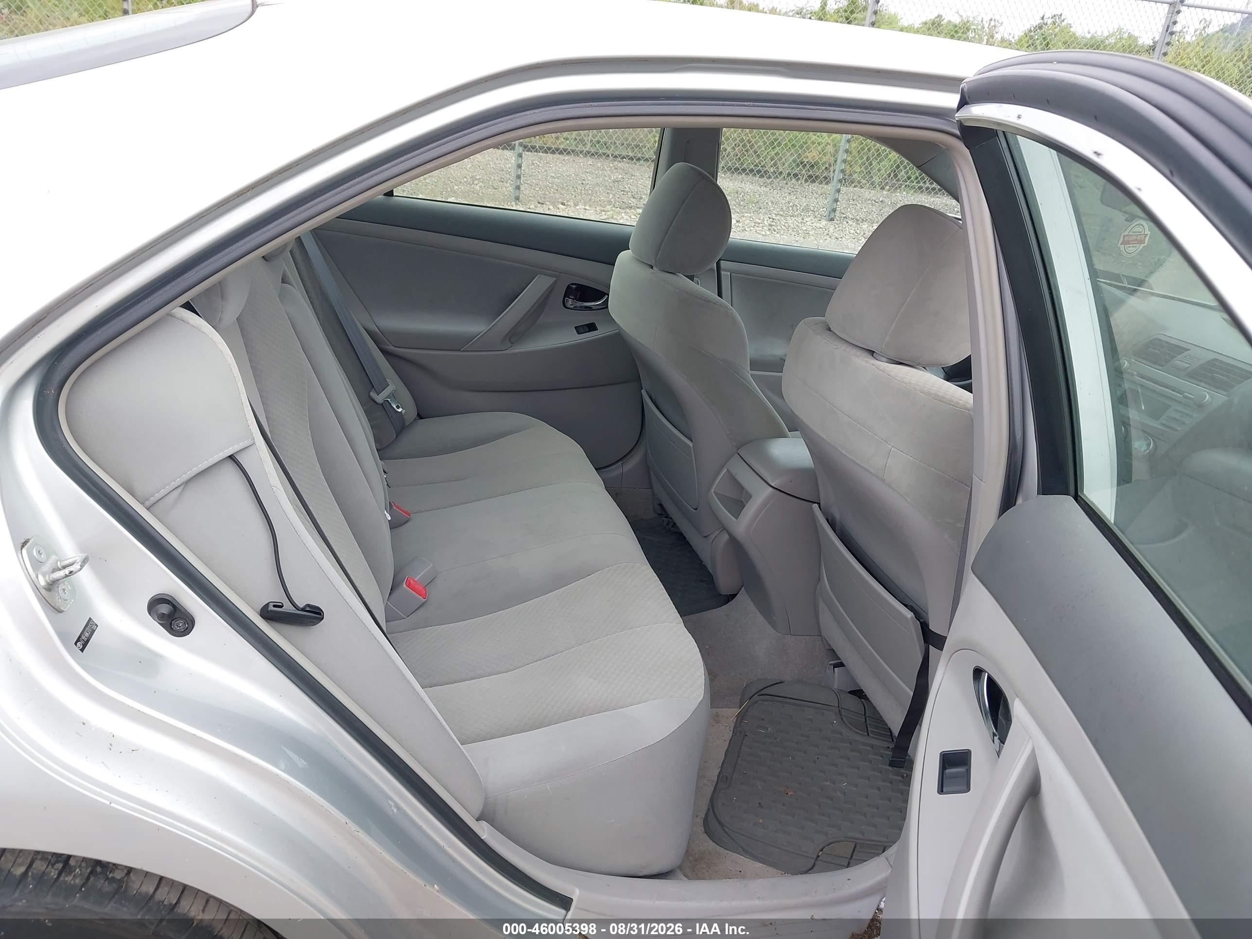 2007 Toyota Camry Le Silver vin: 4T1BE46K37U115250