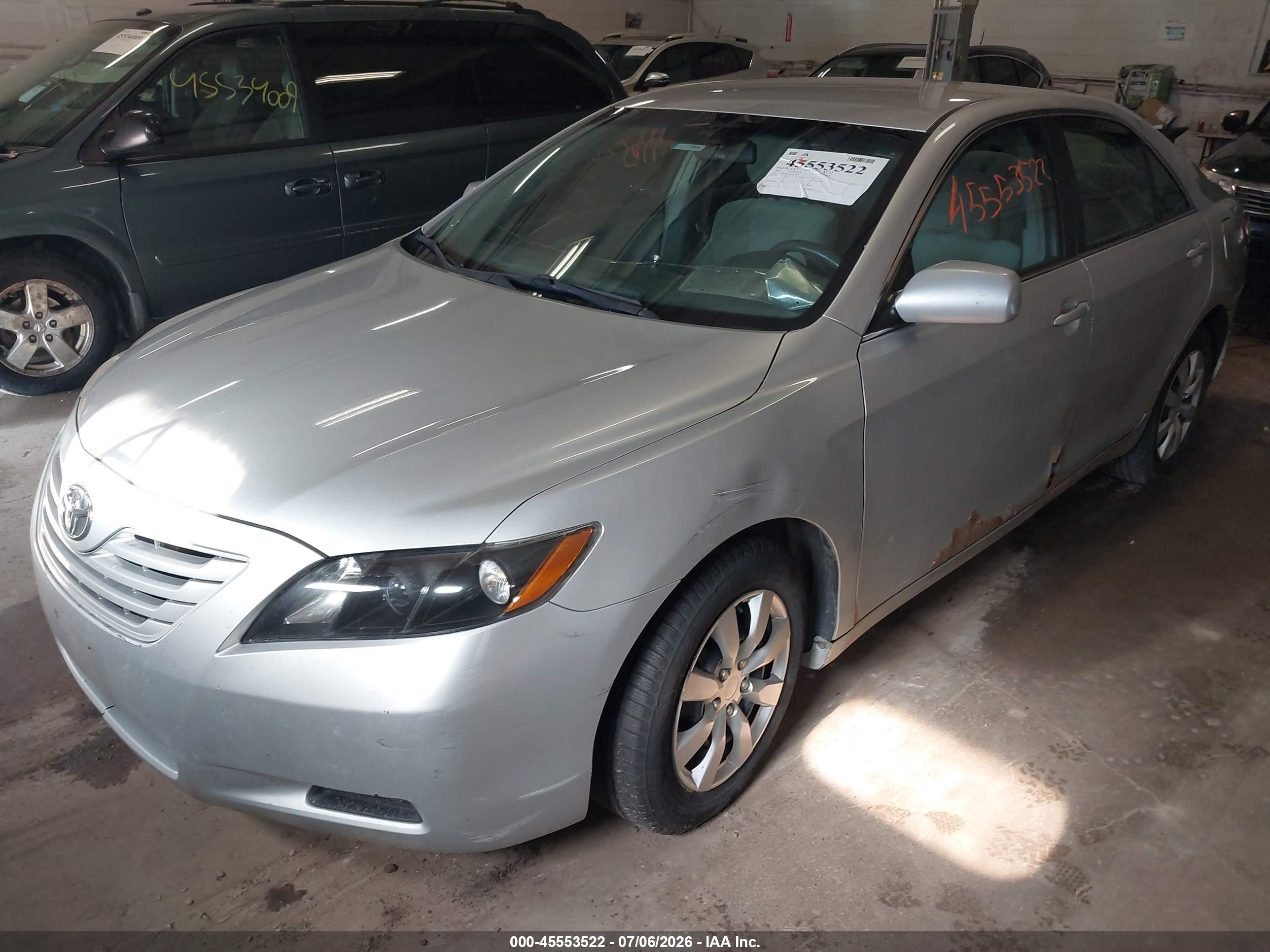 2007 Toyota Camry Le Серебряный vin: 4T1BE46K37U167879