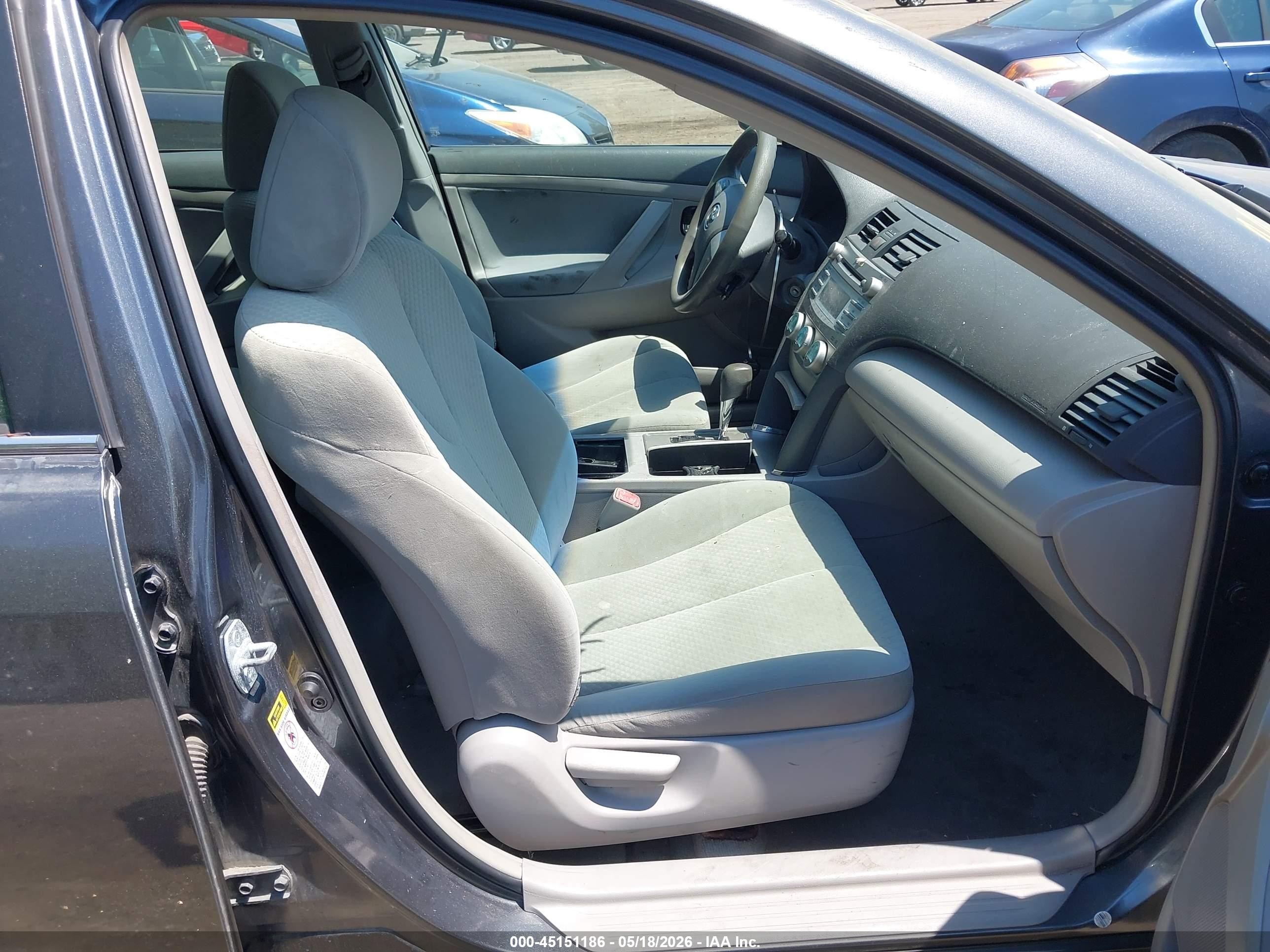 2007 Toyota Camry Le Gray vin: 4T1BE46K37U508276
