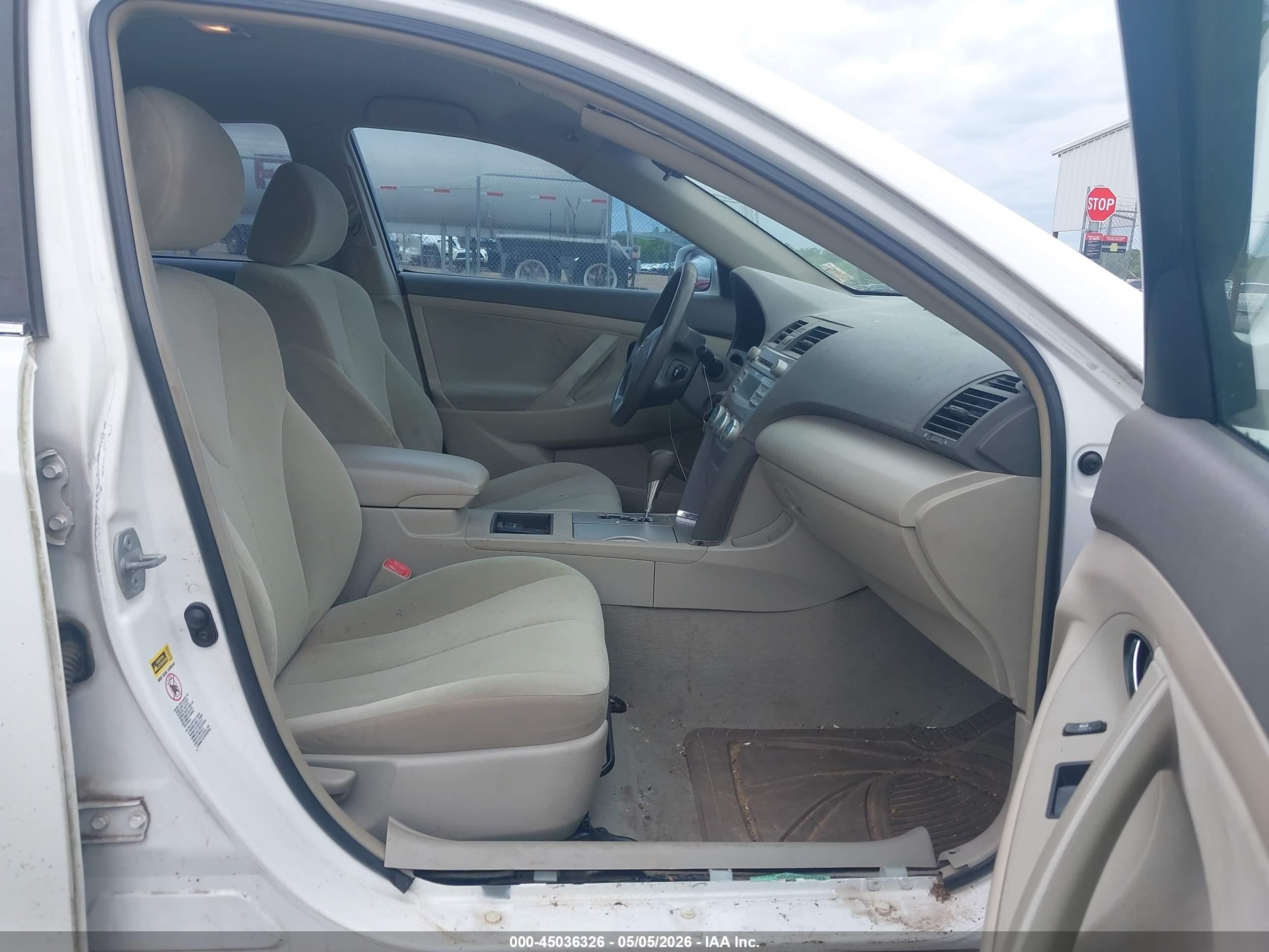 2007 Toyota Camry Ce White vin: 4T1BE46K37U511775