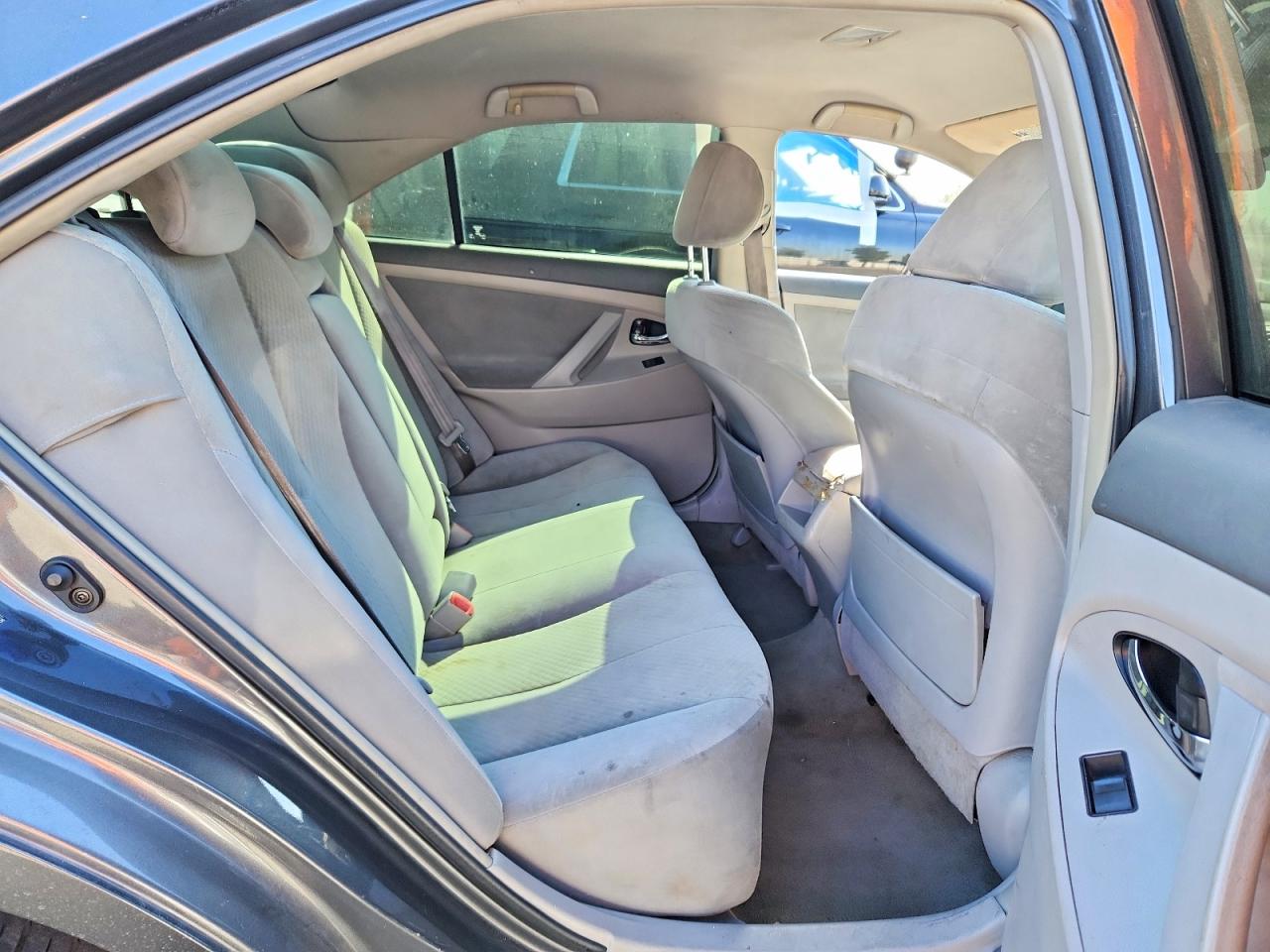 2007 Toyota Camry Le Серый vin: 4T1BE46K37U519911
