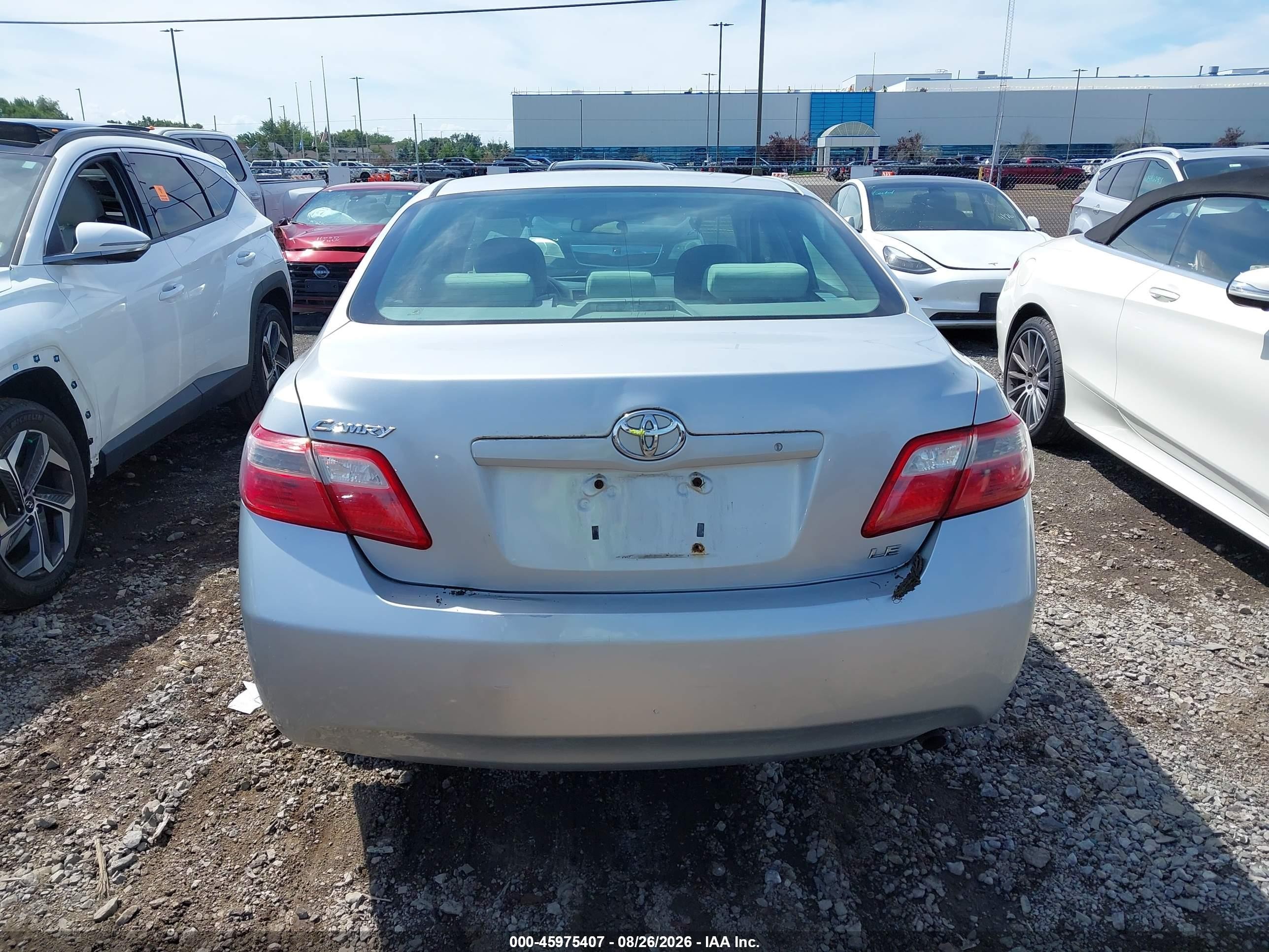 2007 Toyota Camry Le Silver vin: 4T1BE46K37U540046