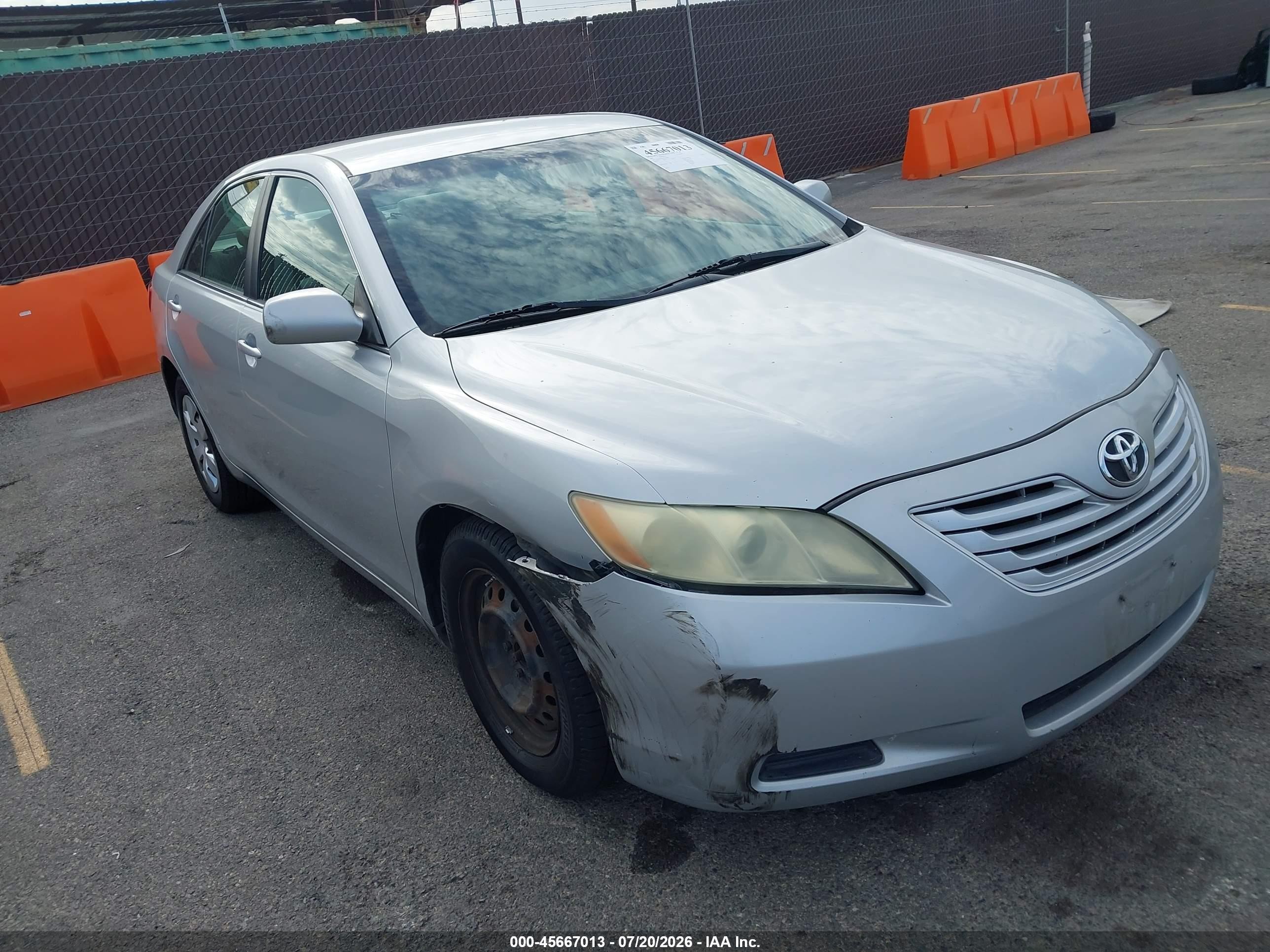 2007 Toyota Camry Le Silver vin: 4T1BE46K37U543402