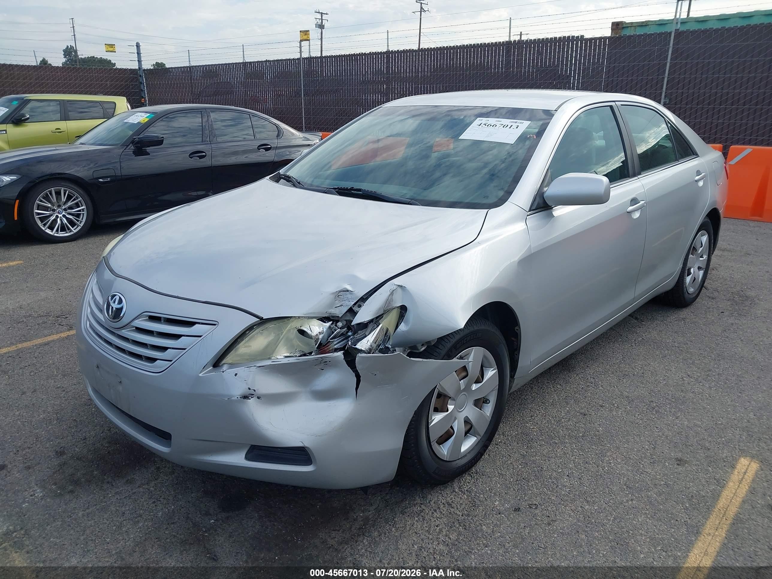 2007 Toyota Camry Le Silver vin: 4T1BE46K37U543402