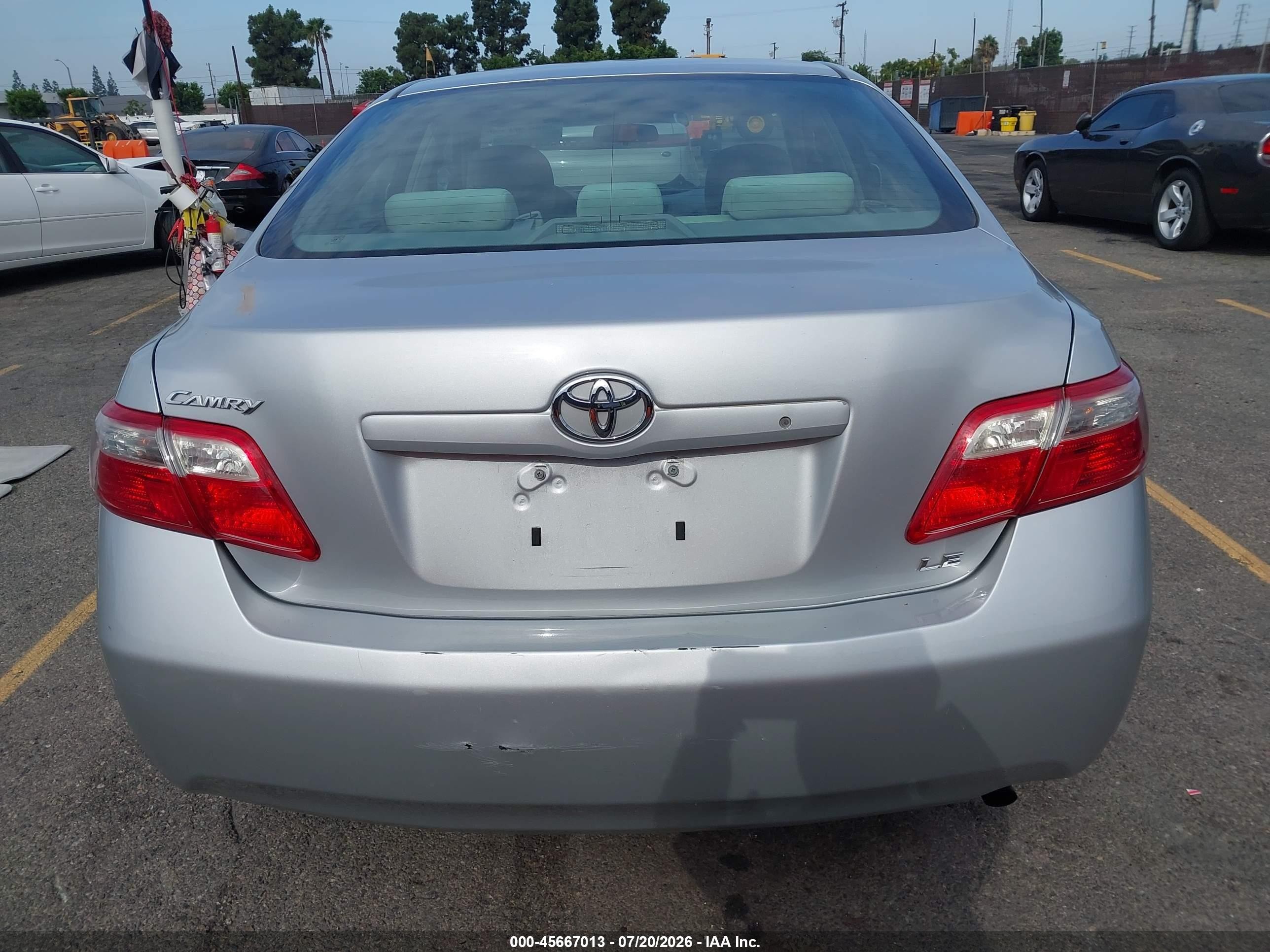 2007 Toyota Camry Le Silver vin: 4T1BE46K37U543402