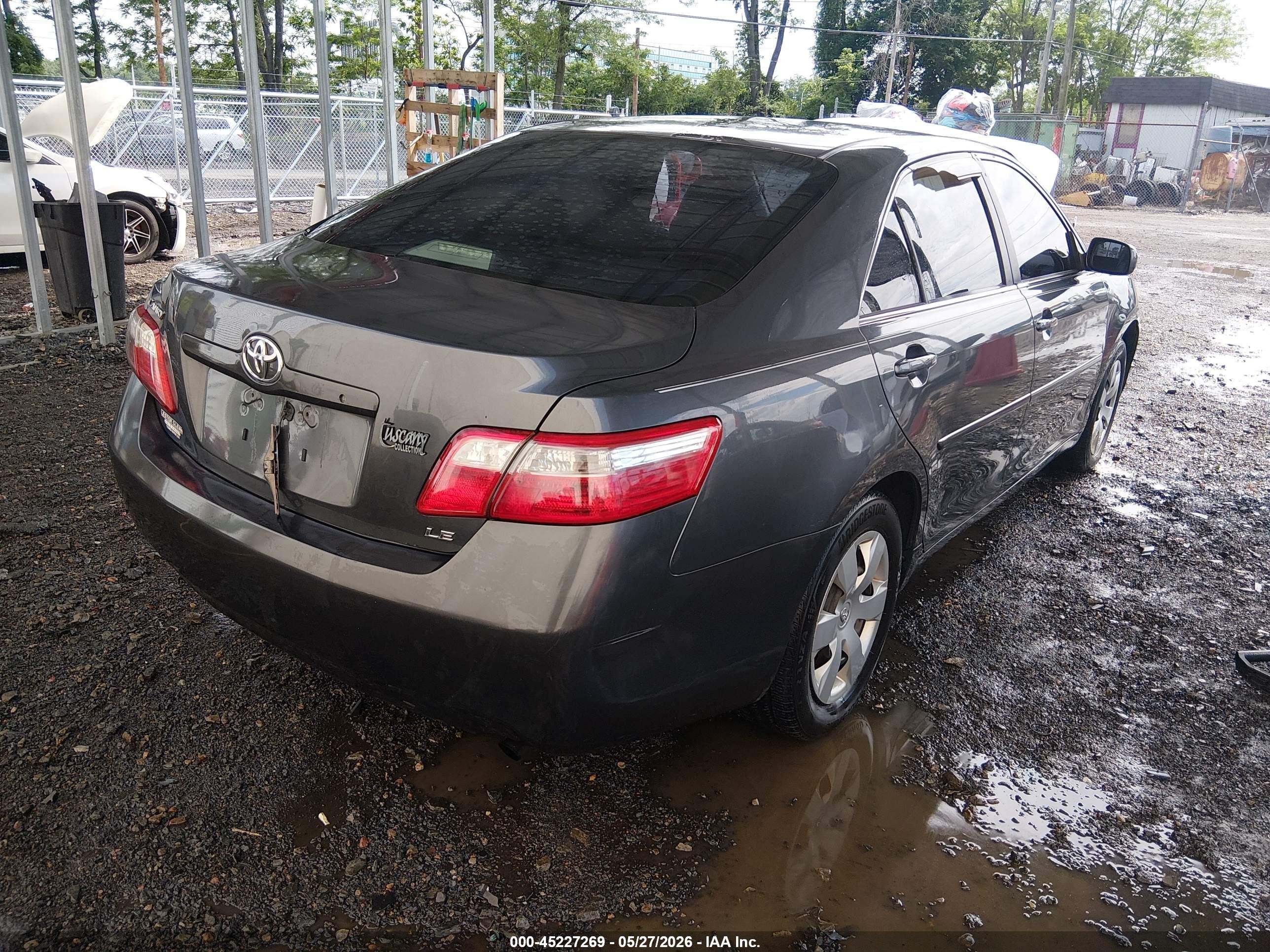 2007 Toyota Camry Le Серый vin: 4T1BE46K37U549605