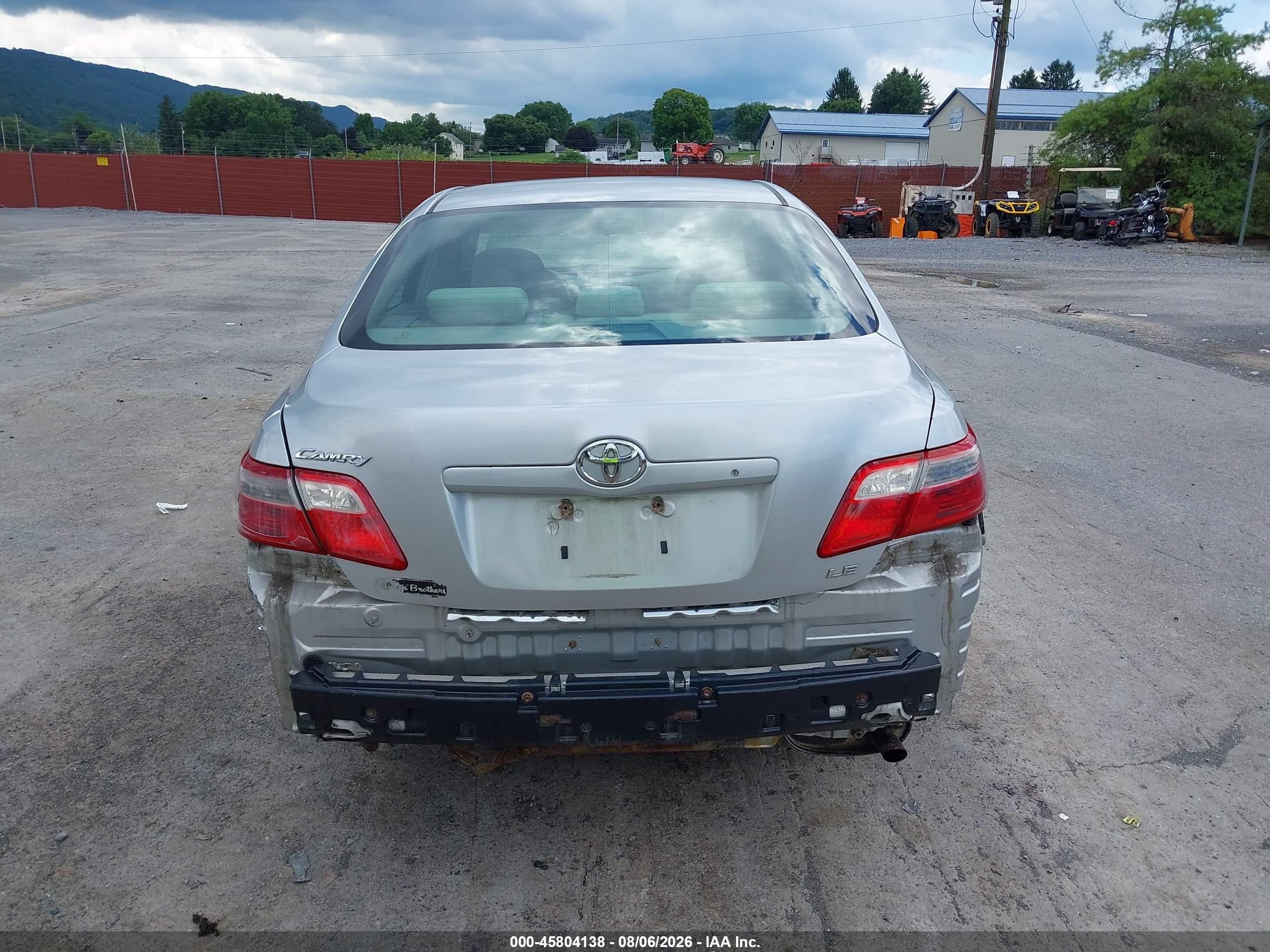 2007 Toyota Camry Le Silver vin: 4T1BE46K37U584192