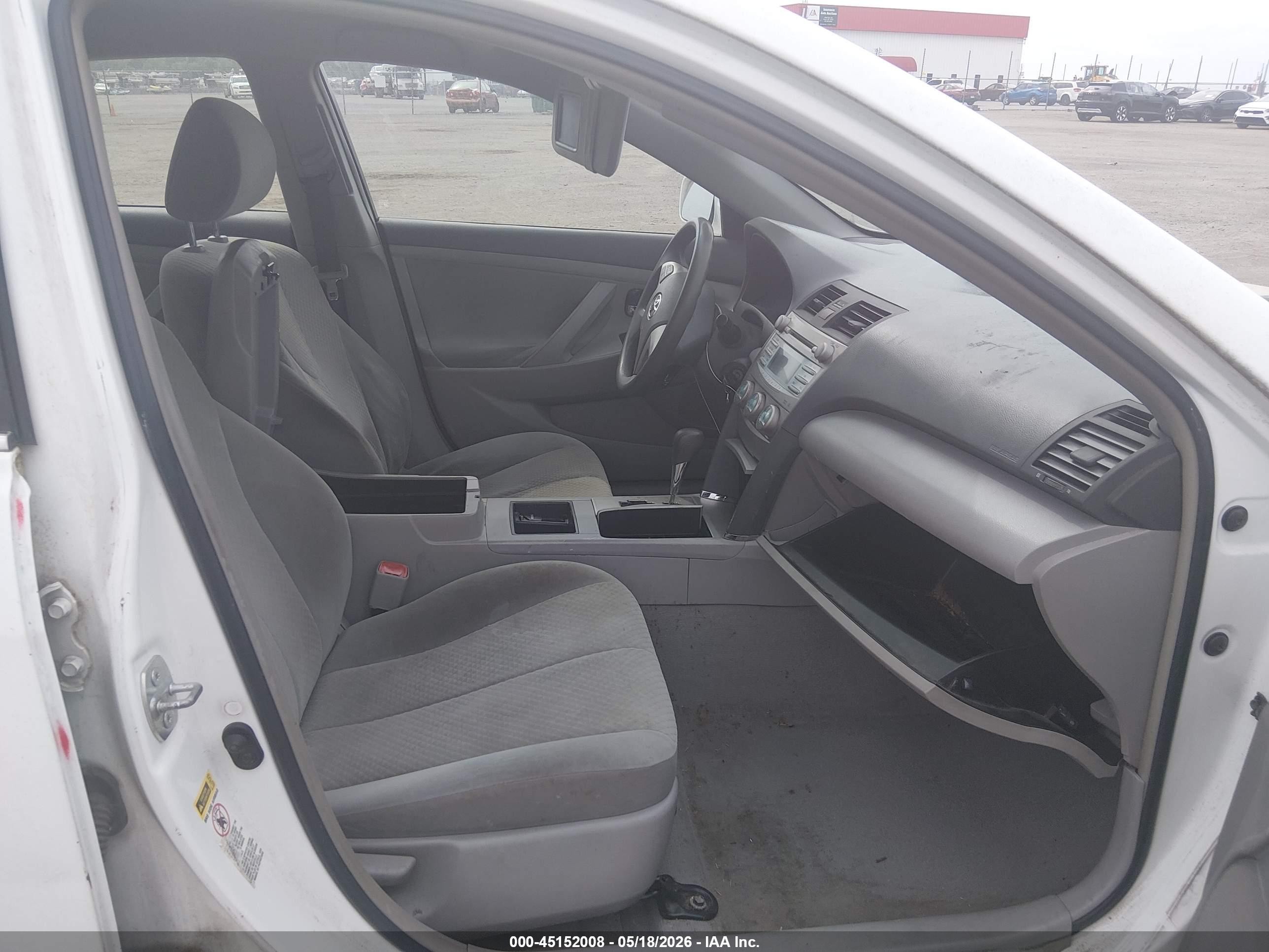 2007 Toyota Camry Le White vin: 4T1BE46K37U591384