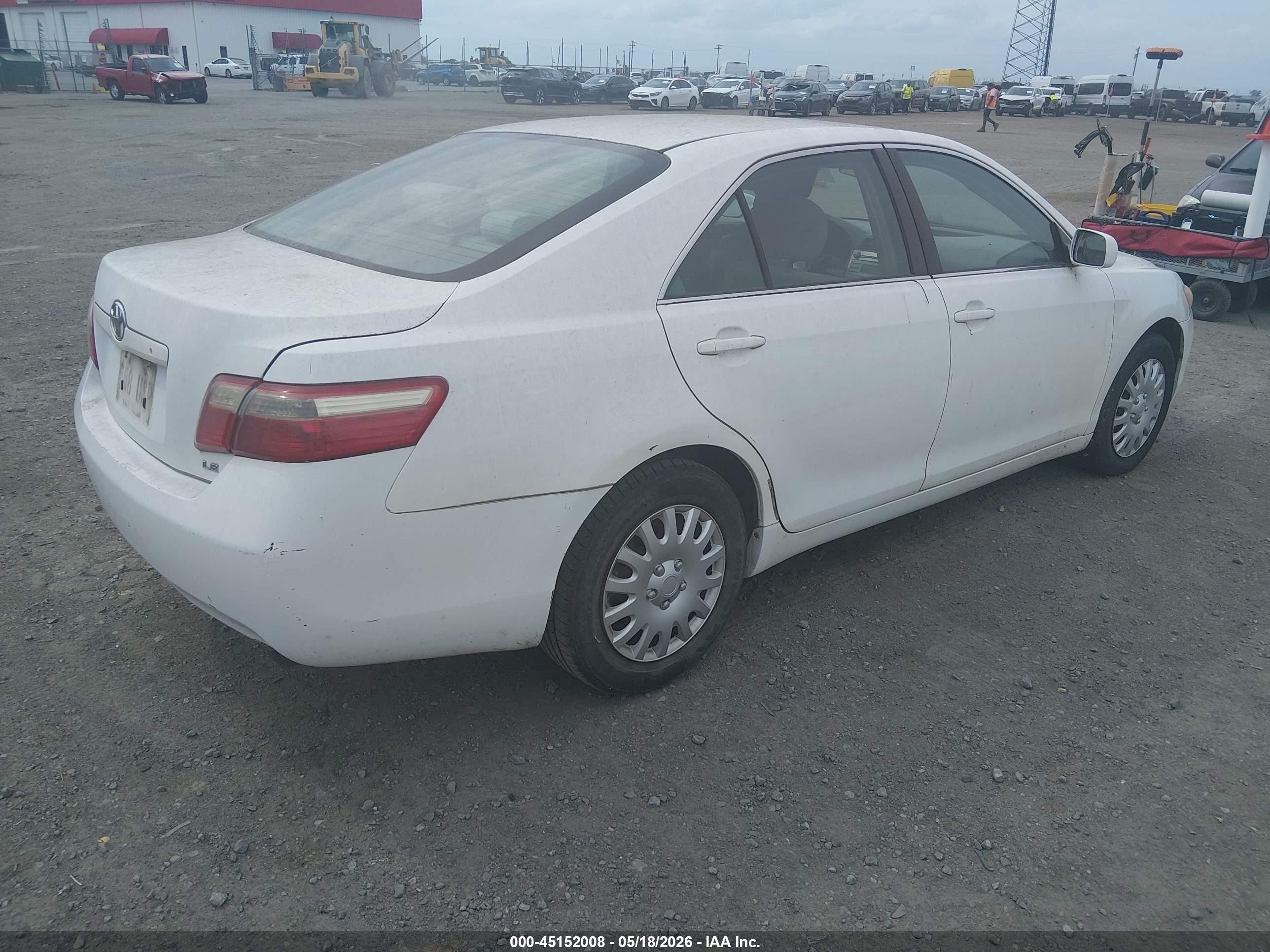 2007 Toyota Camry Le White vin: 4T1BE46K37U591384