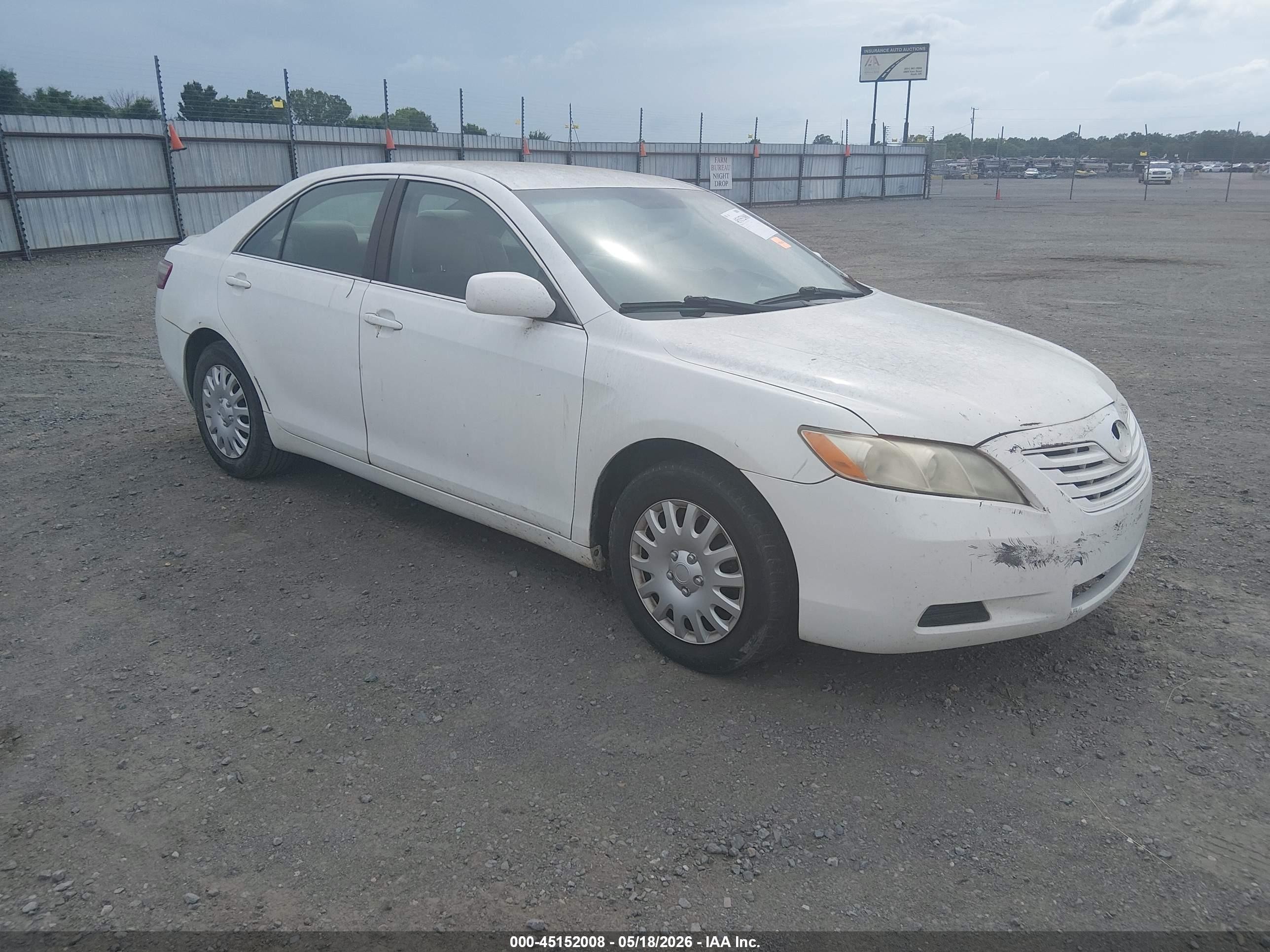 2007 Toyota Camry Le White vin: 4T1BE46K37U591384