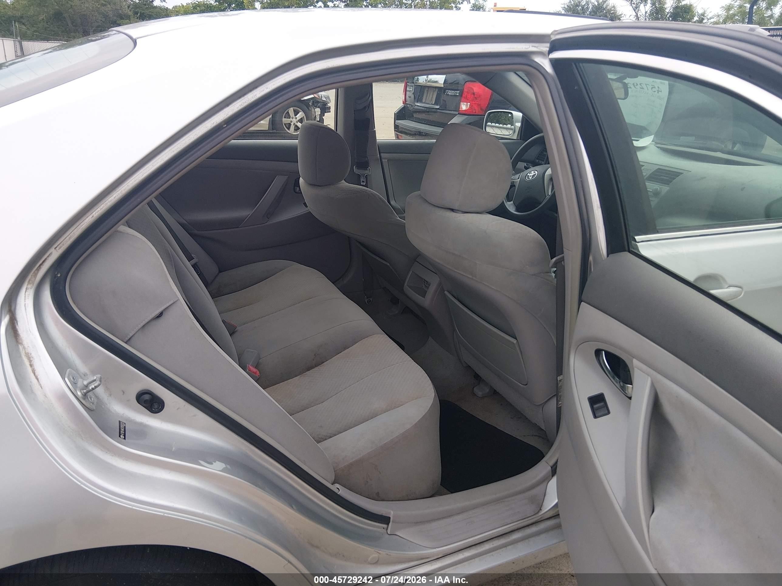 2007 Toyota Camry Le Gray vin: 4T1BE46K37U592325