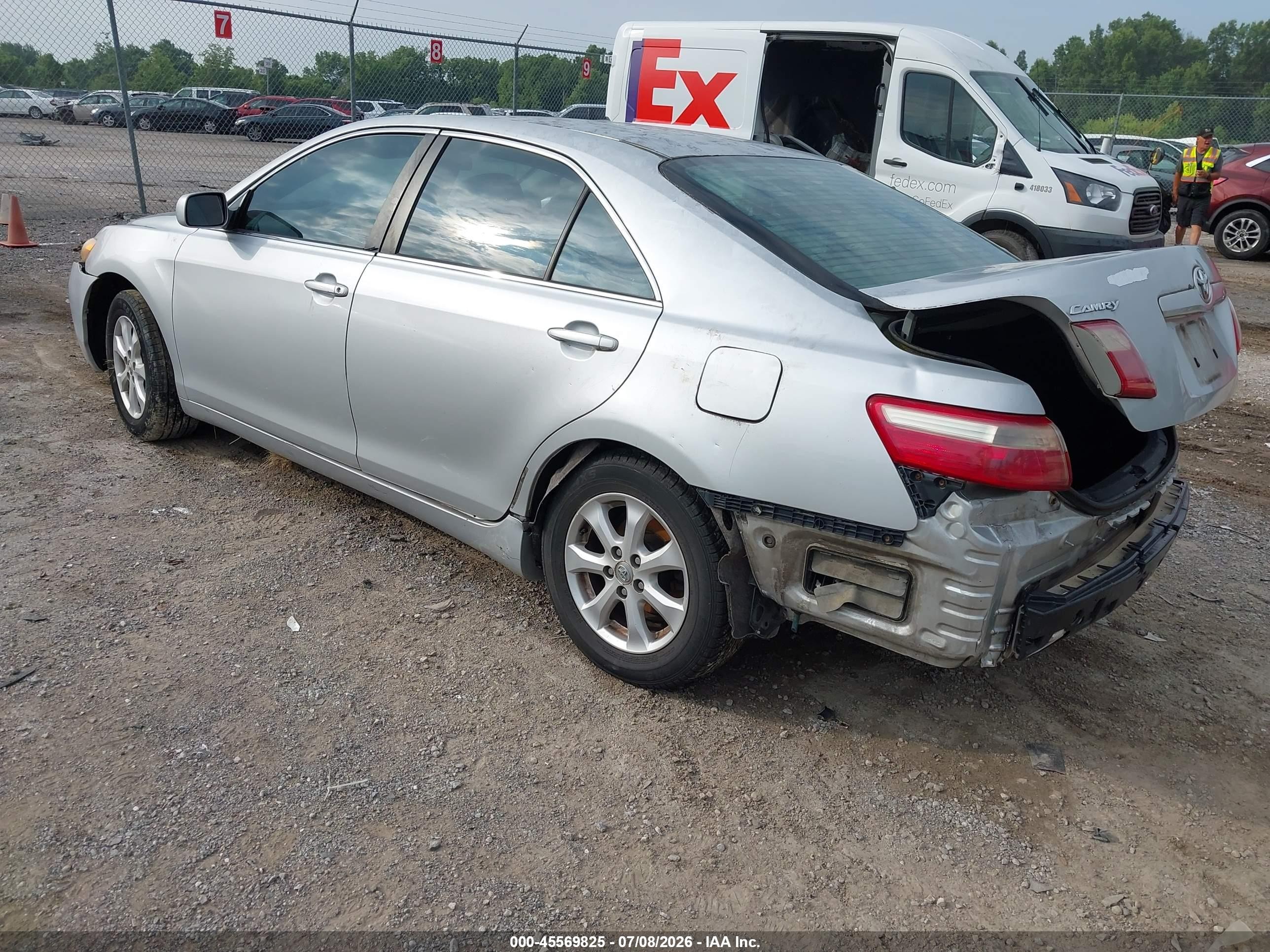 2007 Toyota Camry Le Silver vin: 4T1BE46K37U598836