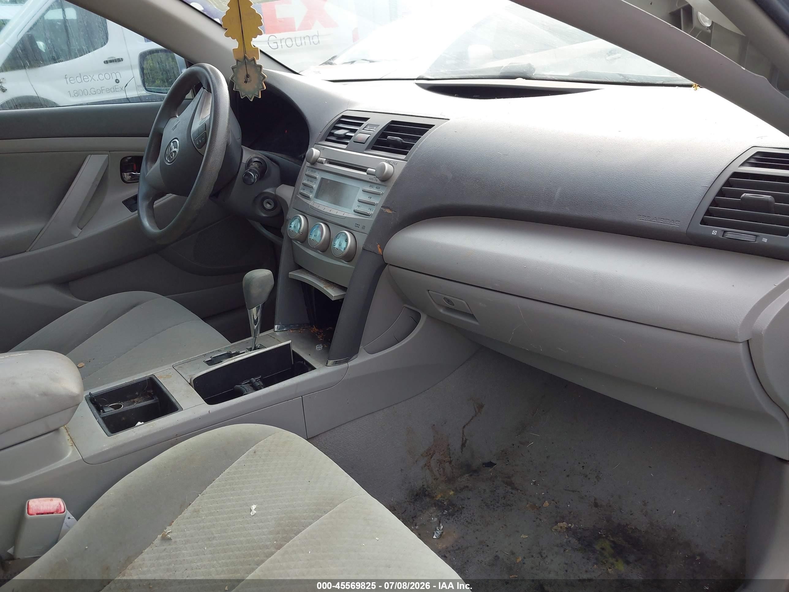 2007 Toyota Camry Le Silver vin: 4T1BE46K37U598836
