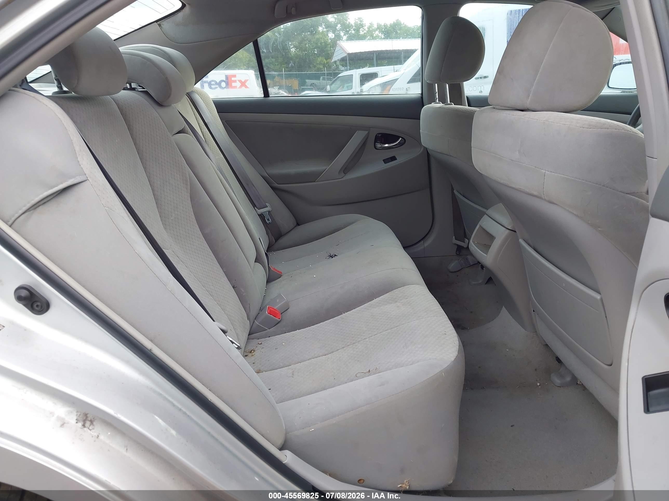 2007 Toyota Camry Le Silver vin: 4T1BE46K37U598836