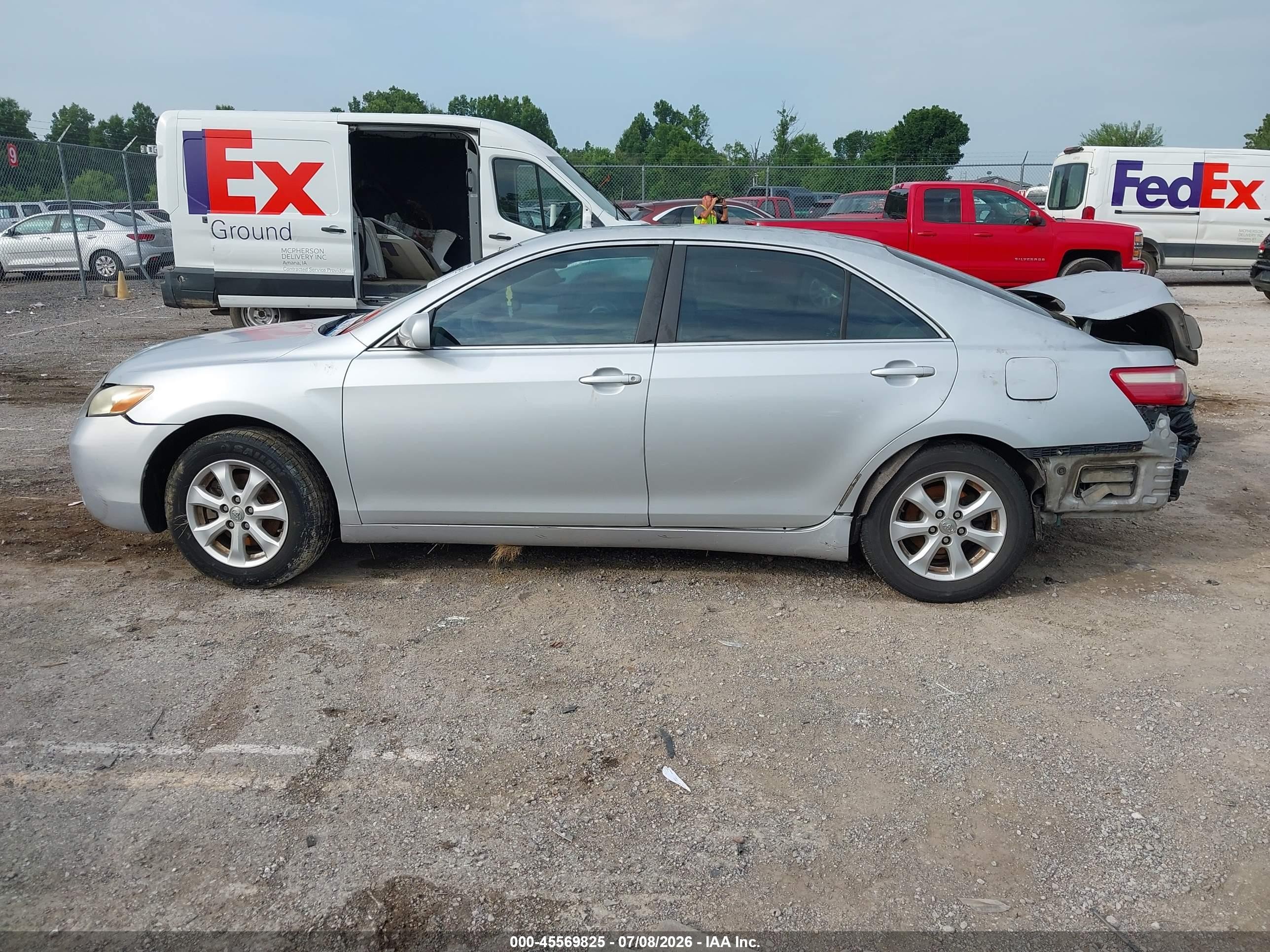 2007 Toyota Camry Le Silver vin: 4T1BE46K37U598836