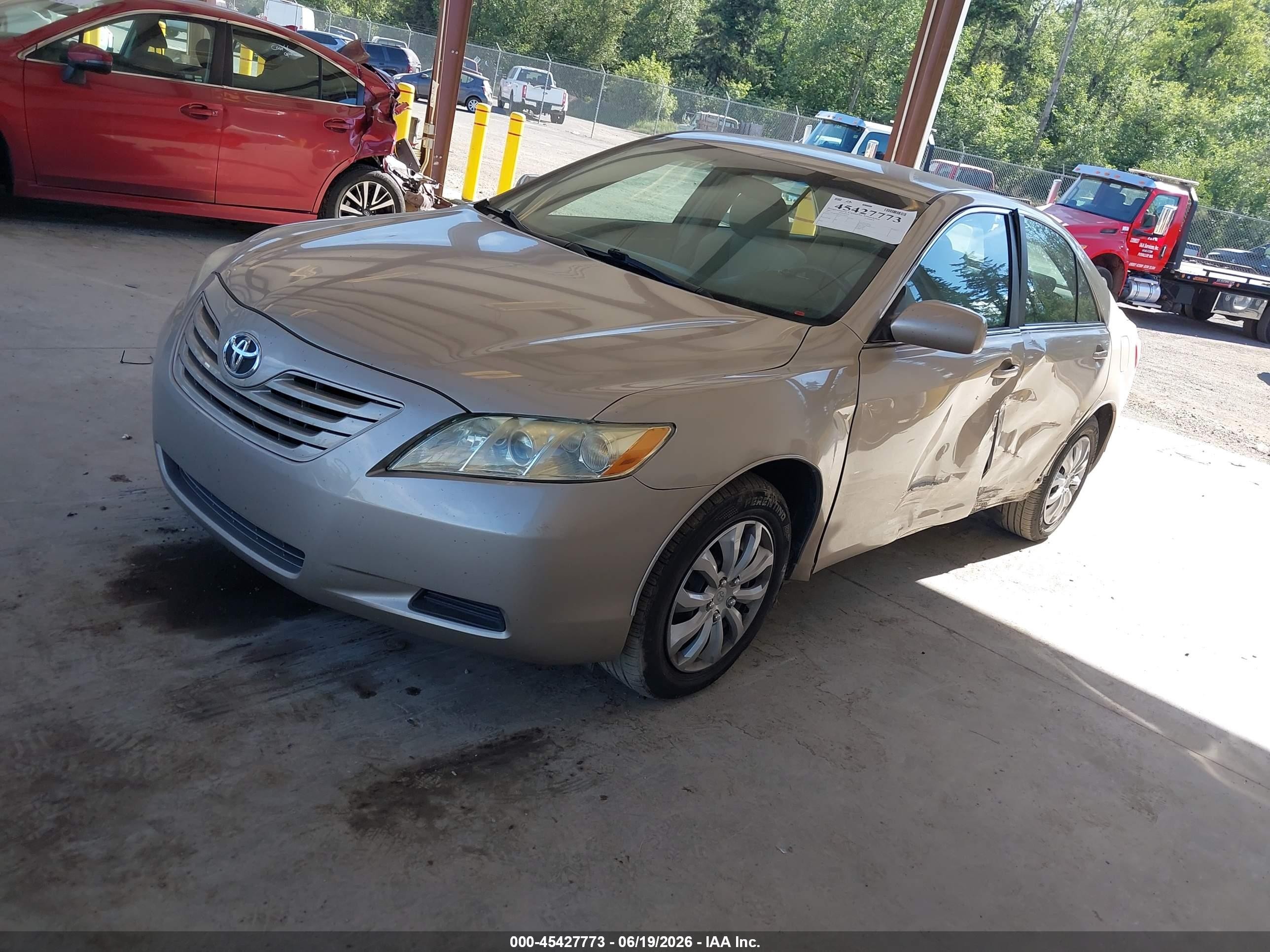 2007 Toyota Camry Le Gold vin: 4T1BE46K37U655052