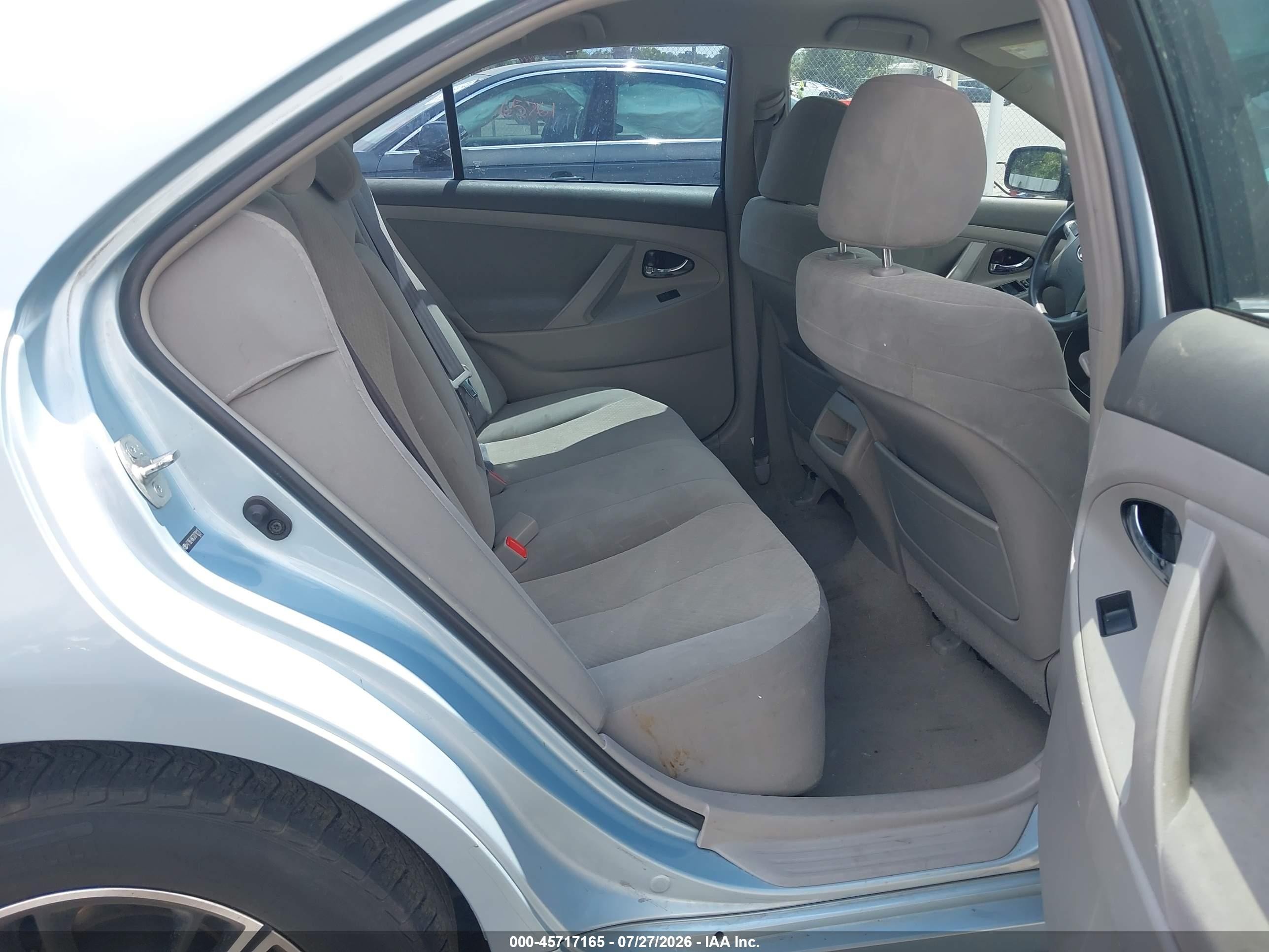 2007 Toyota Camry Le Blue vin: 4T1BE46K37U718117