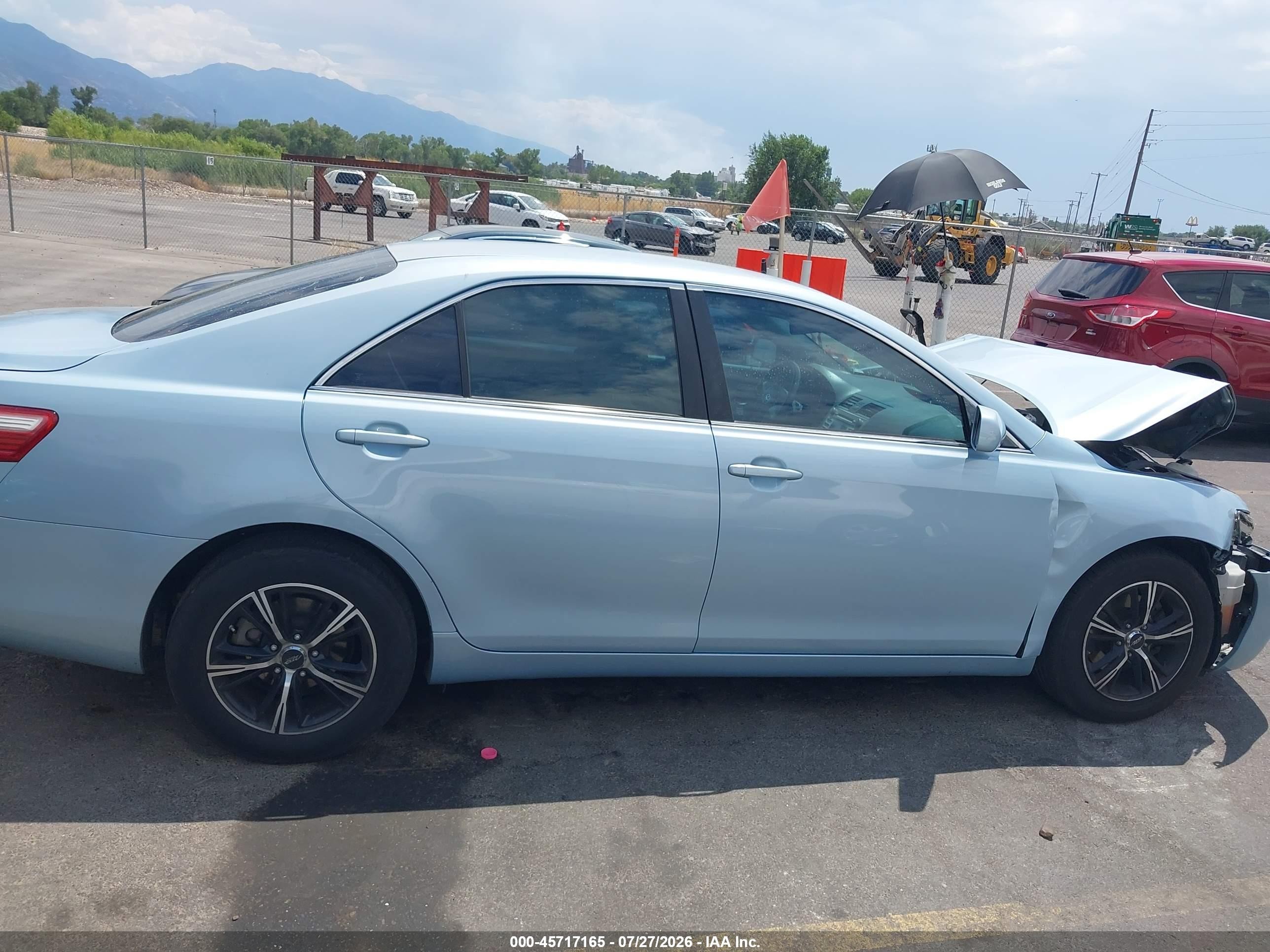 2007 Toyota Camry Le Blue vin: 4T1BE46K37U718117