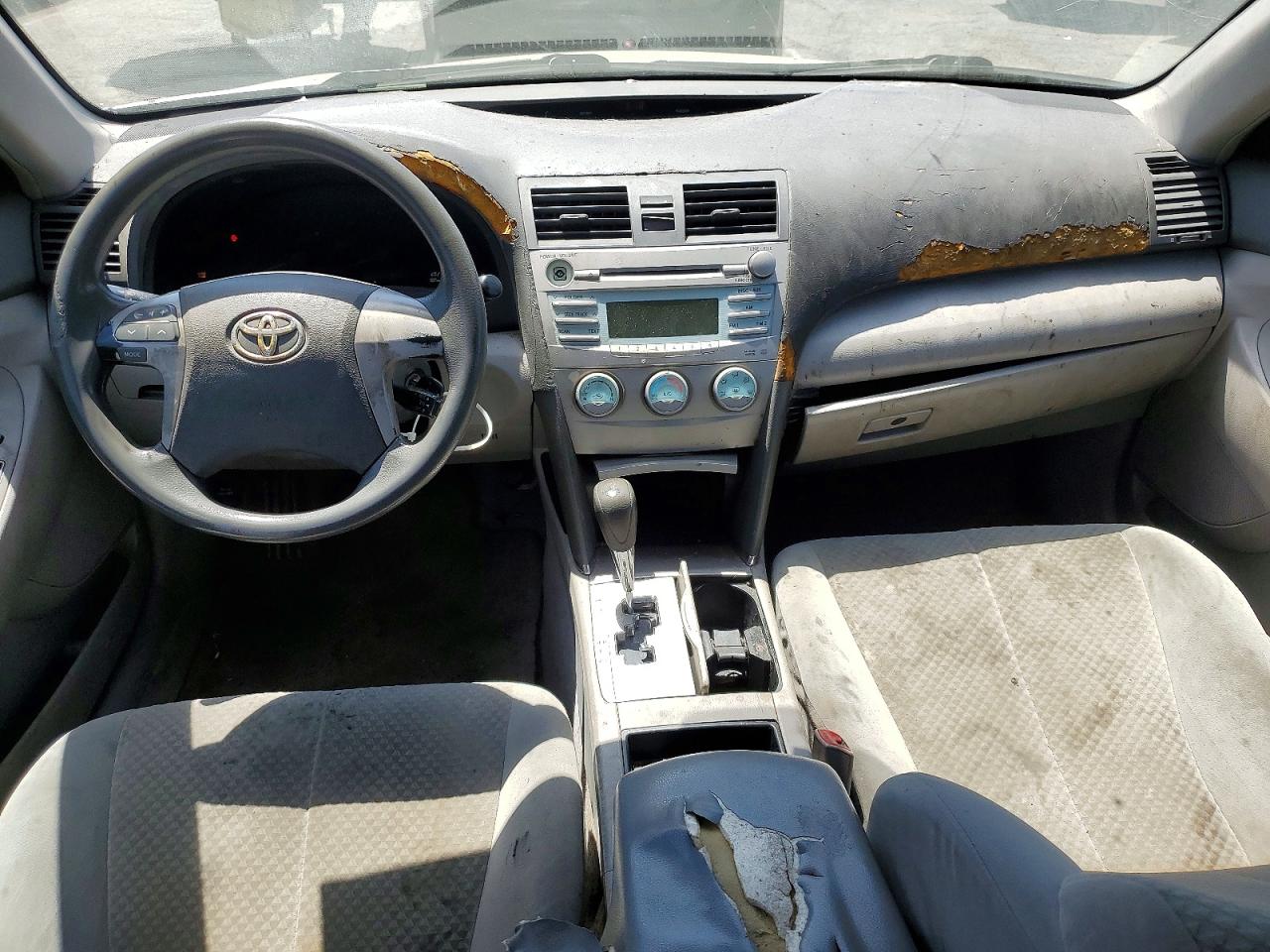 2008 Toyota Camry Base Серый vin: 4T1BE46K38U238743
